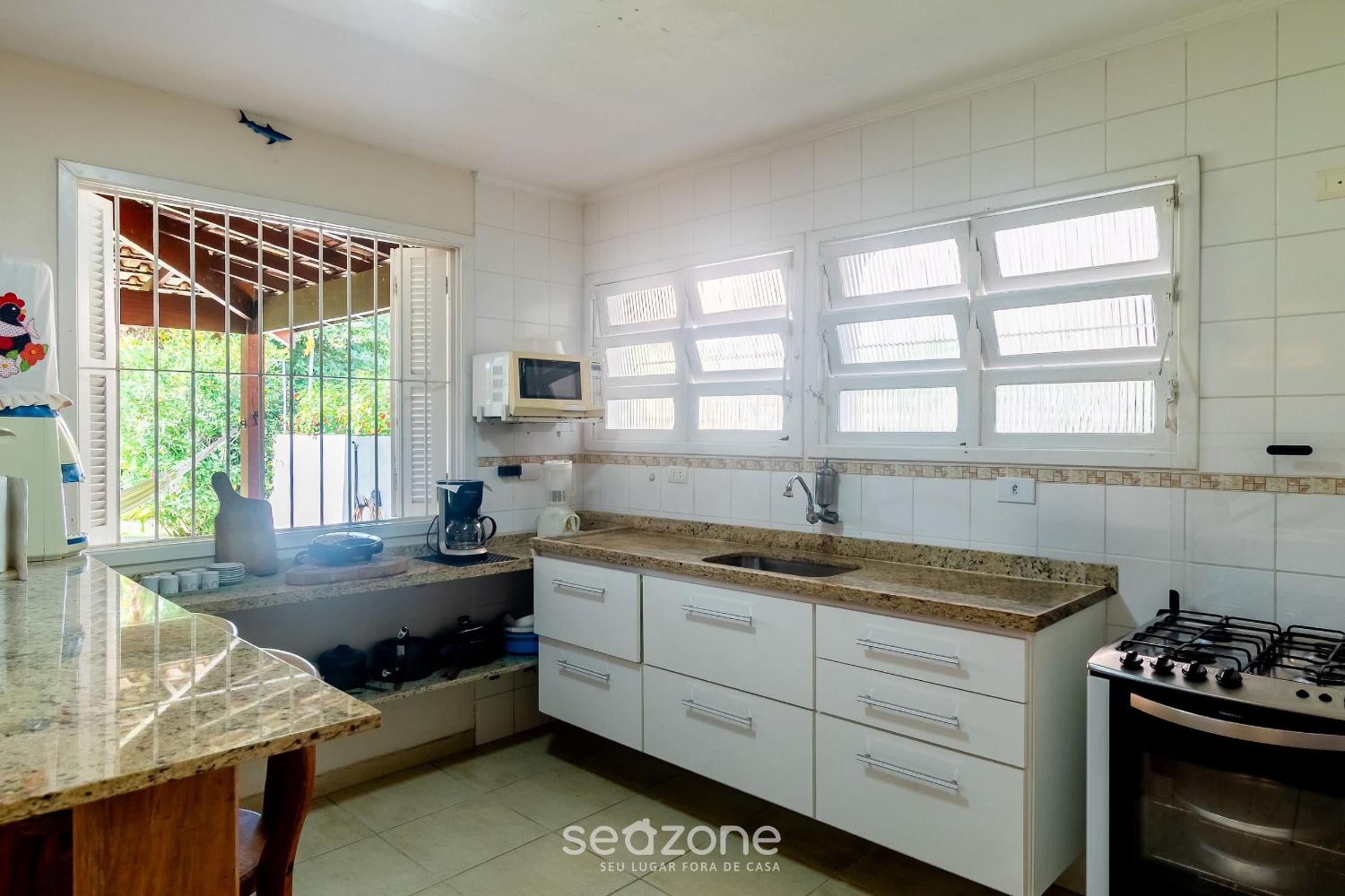 House with barbecue 350m from the beach RUL0035