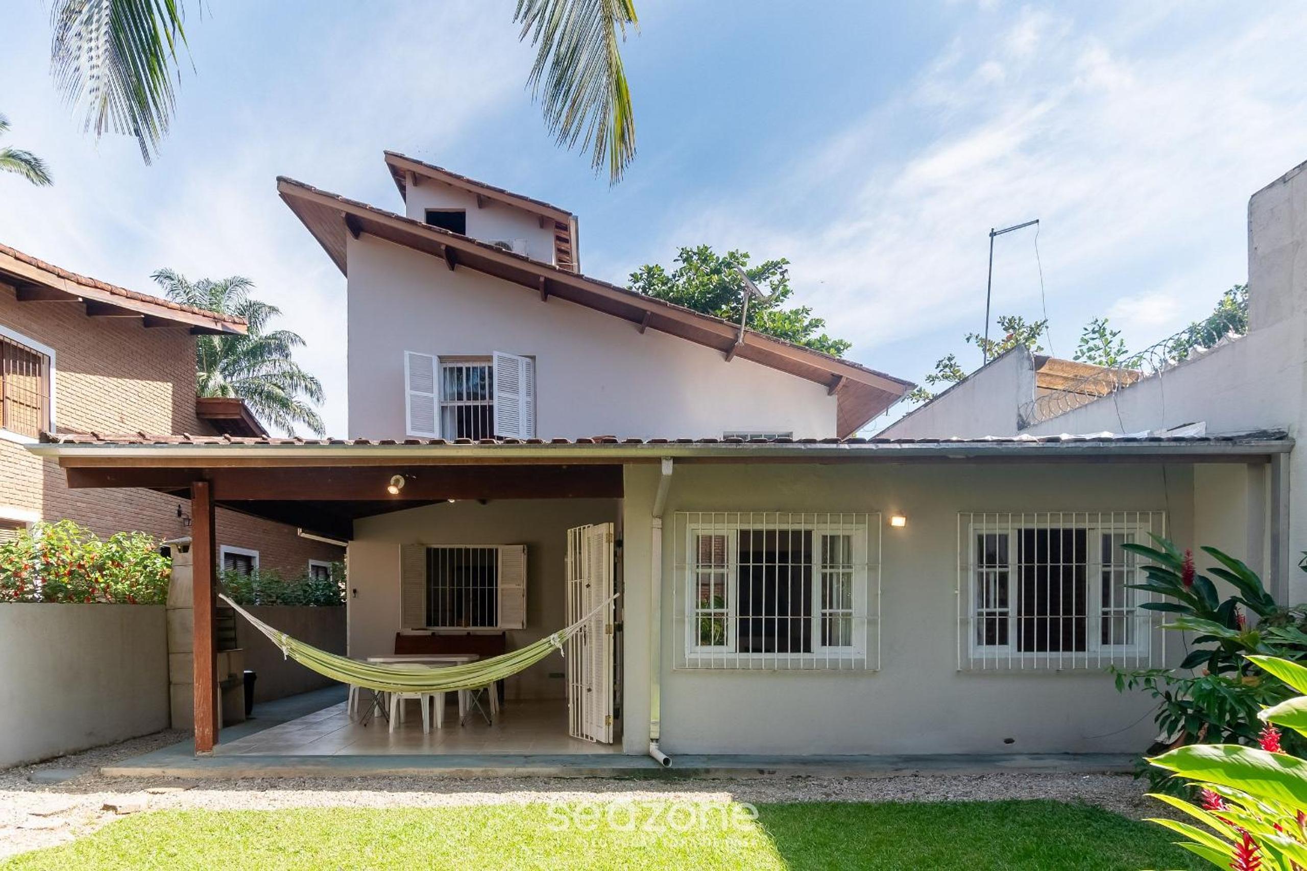 House with barbecue 350m from the beach RUL0035