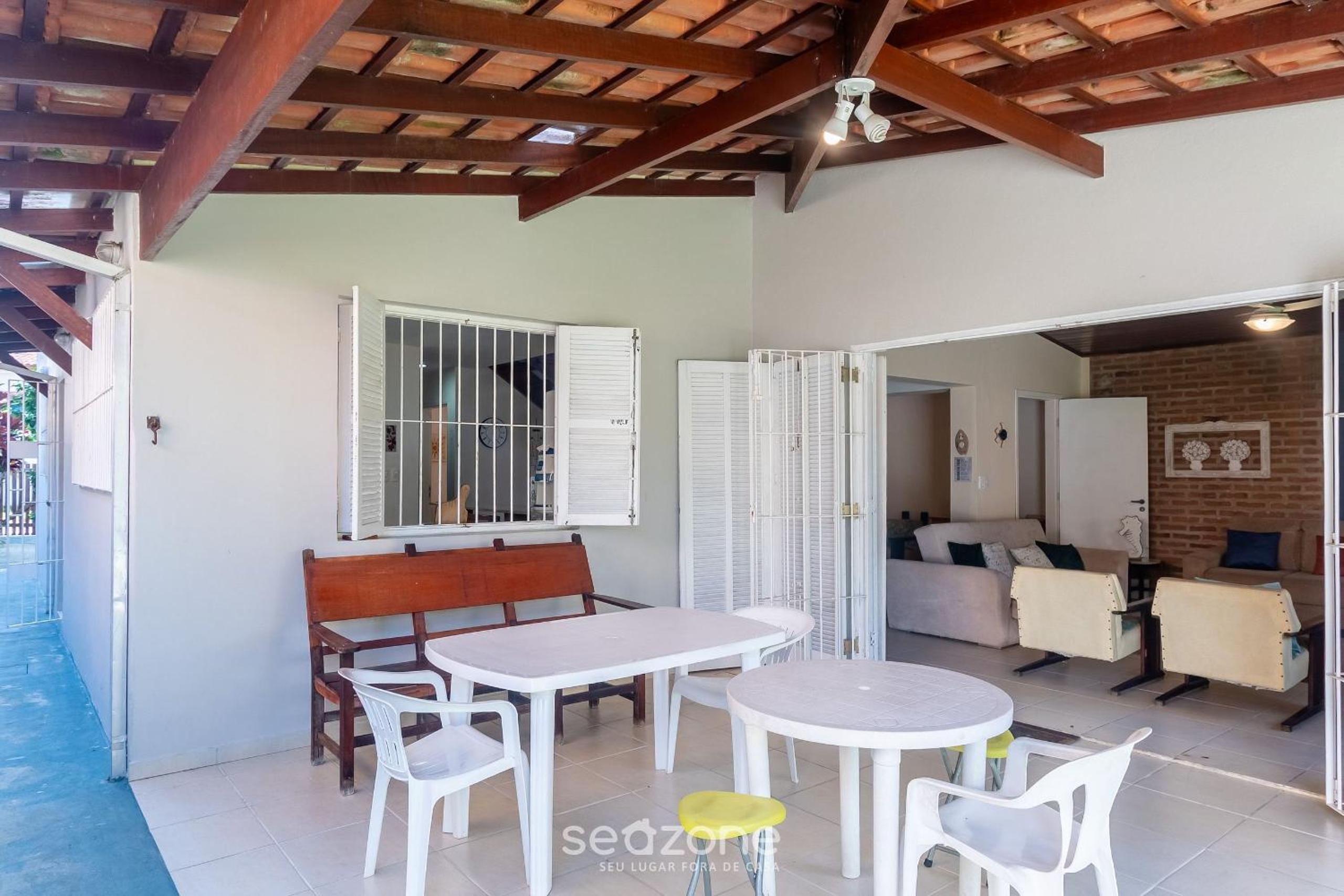 House with barbecue 350m from the beach RUL0035