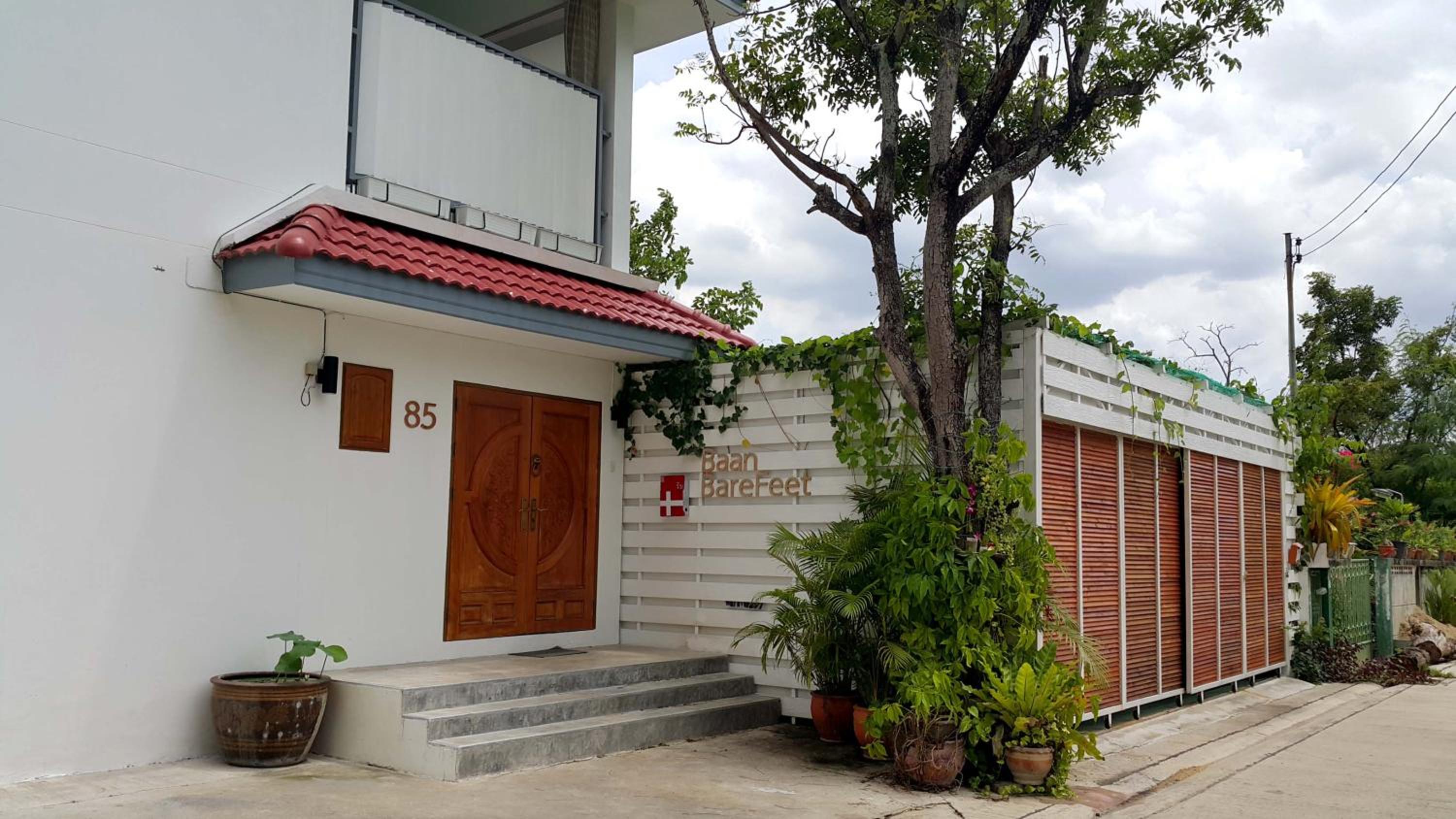 Barefeet Naturist Resort