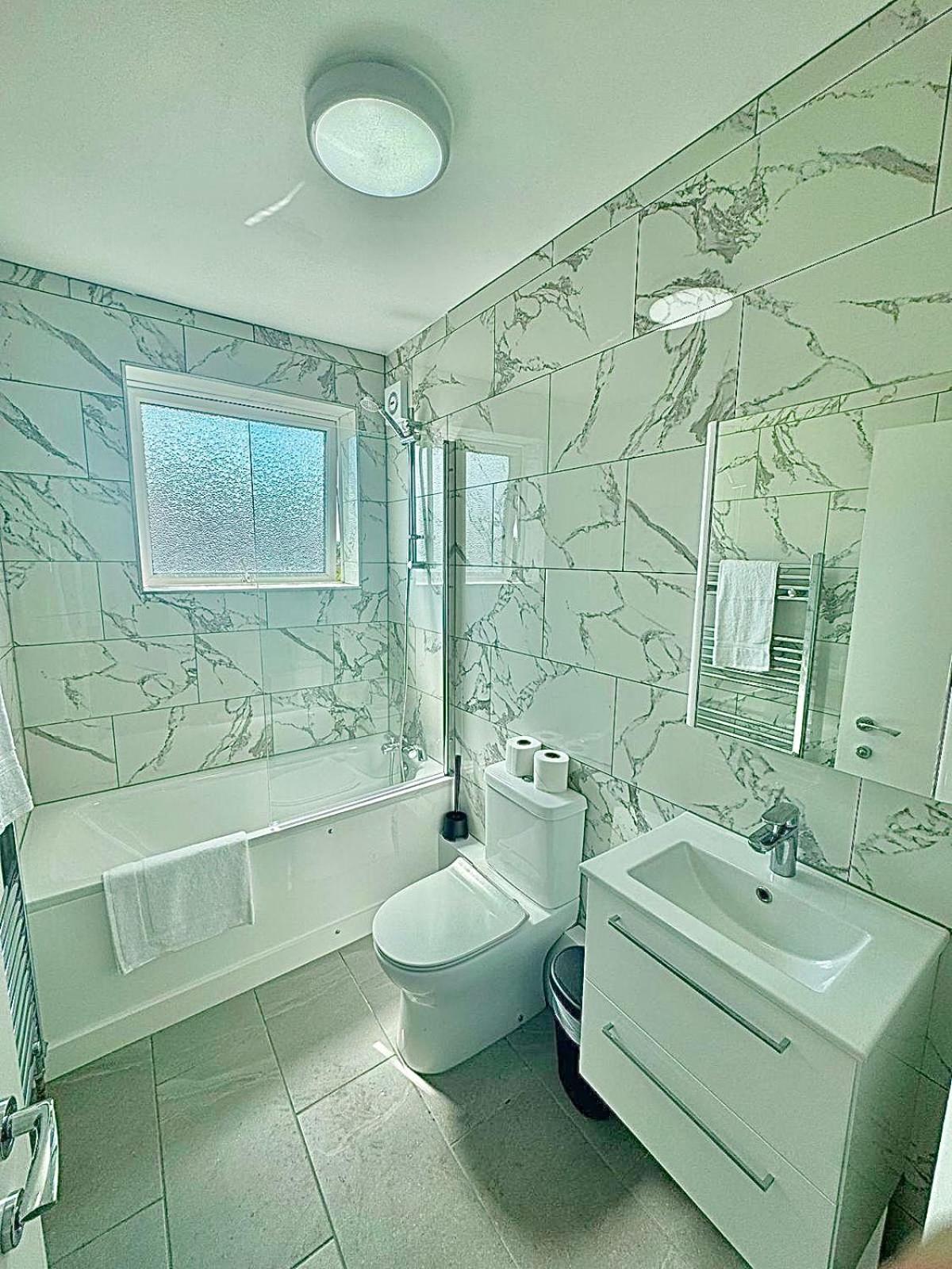 Eastcote Apartment