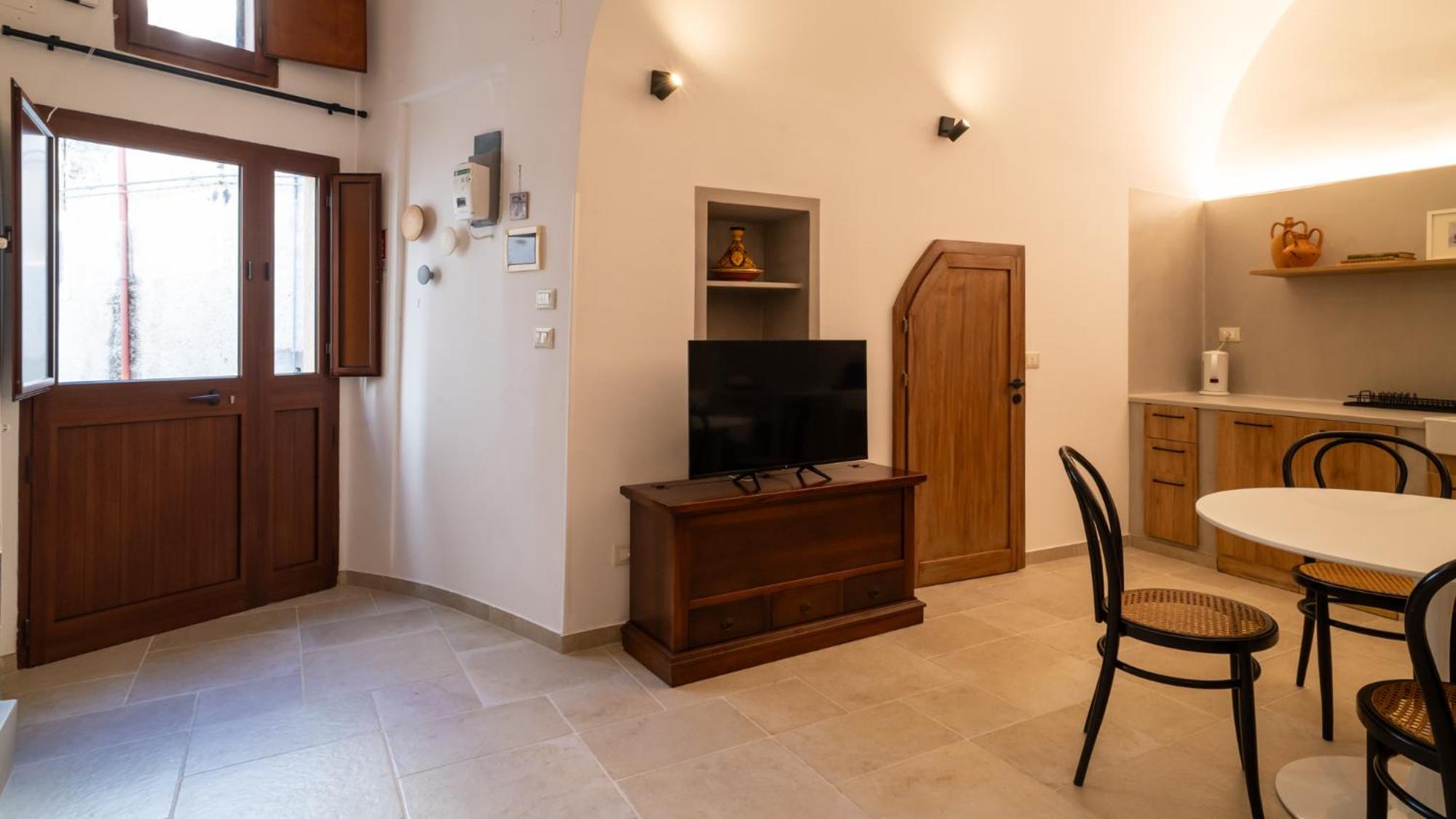 Casa Mela by Rentbeat