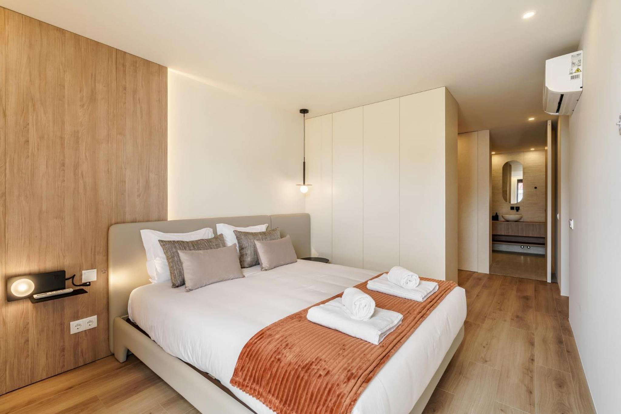 Green Coast Beachfront Retreat By Minhos Guest