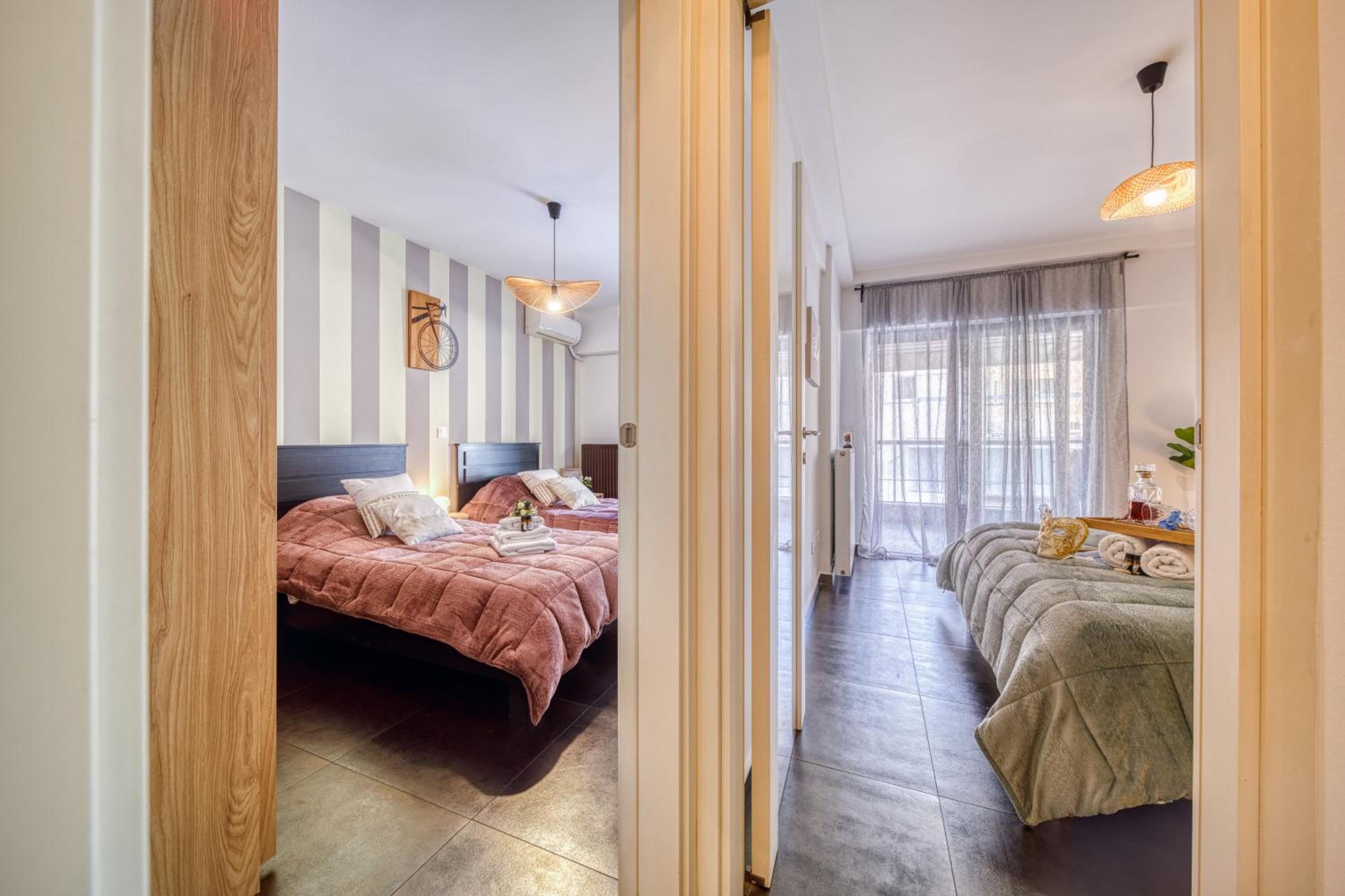 Two bedroom Lux apartment Next to the metro