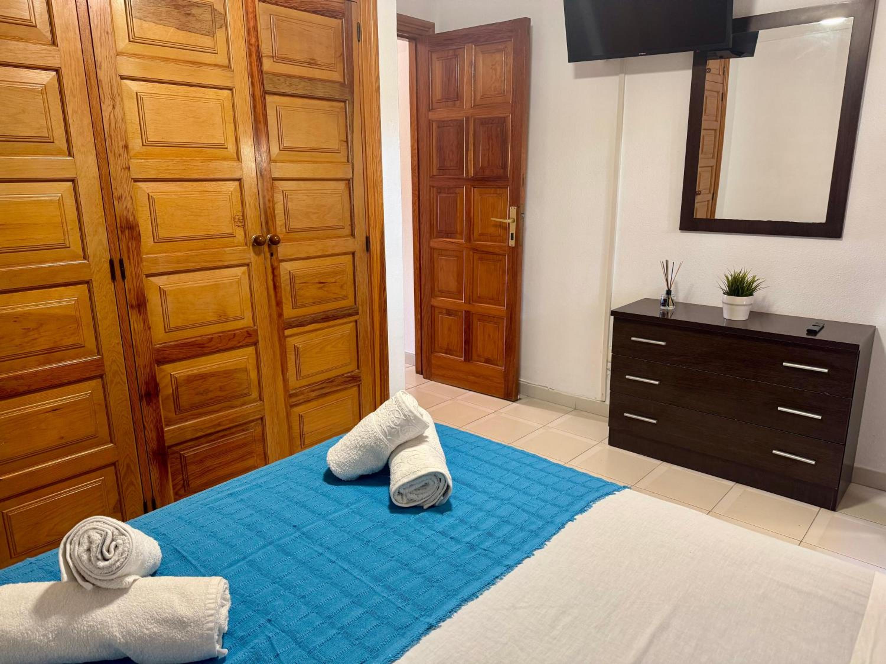 Golden Mile Getaway - Las Americas Tenerife