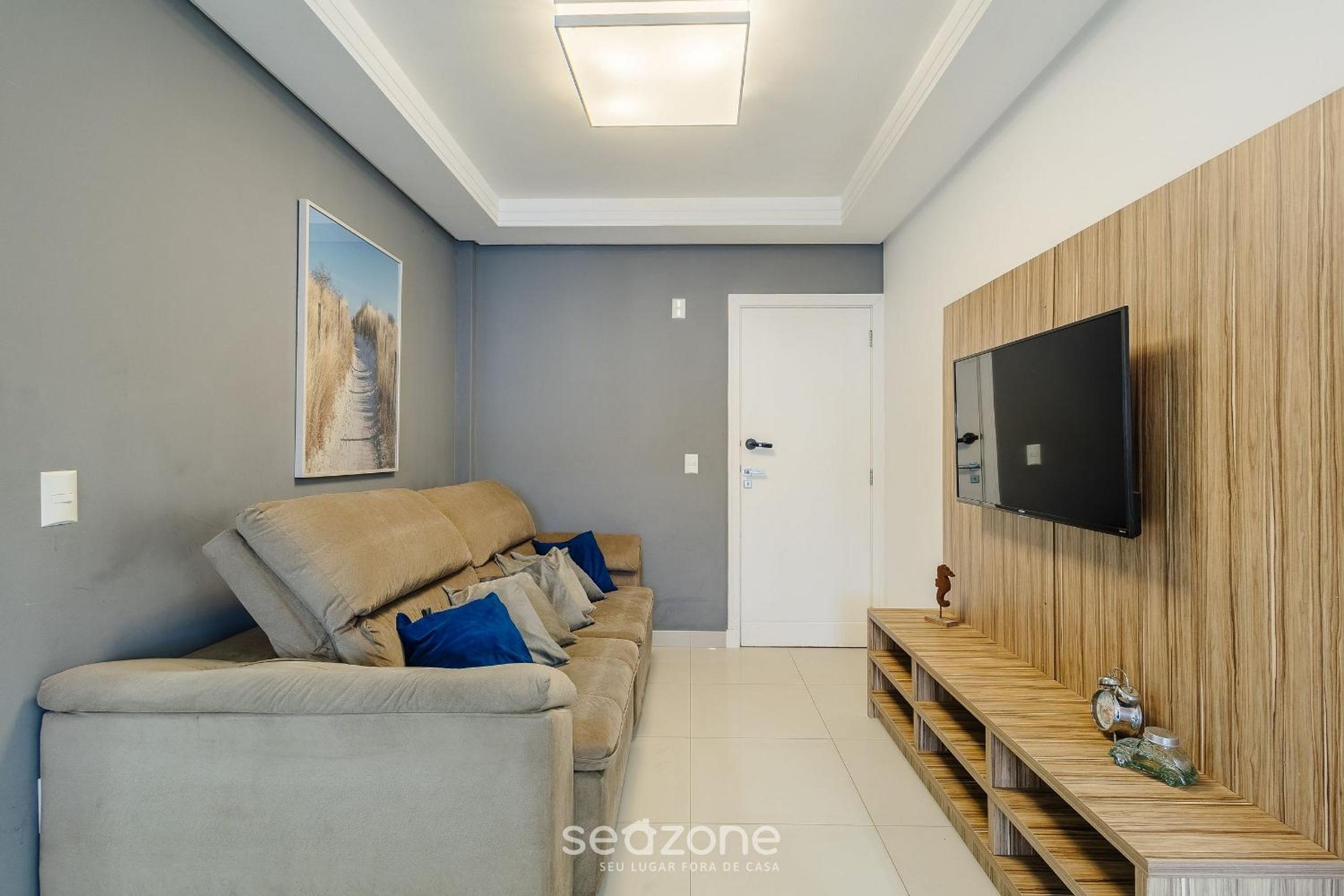 Apt w/ BBQ Garage 550m from Beach ZUC0703
