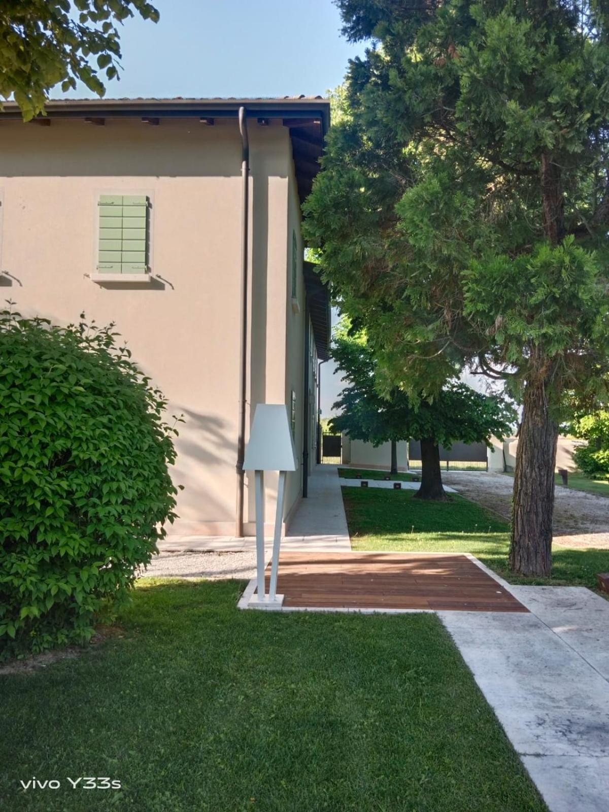 Cattania Suites and Rooms