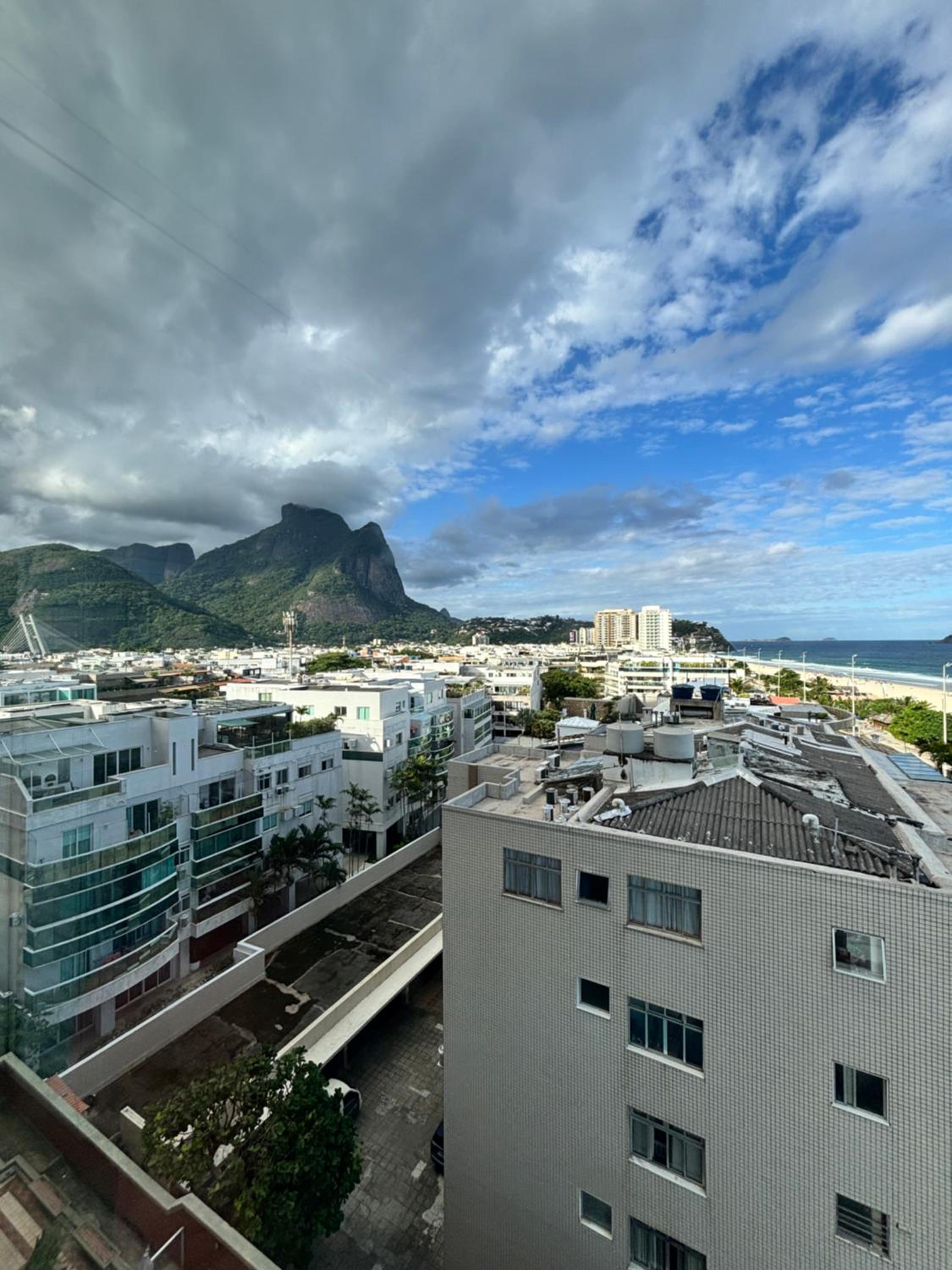 Praia do Pepê - Apartamento 2Q - Flat com Infra completa com Piscina e Sauna - Vista Mar Deslumbrante