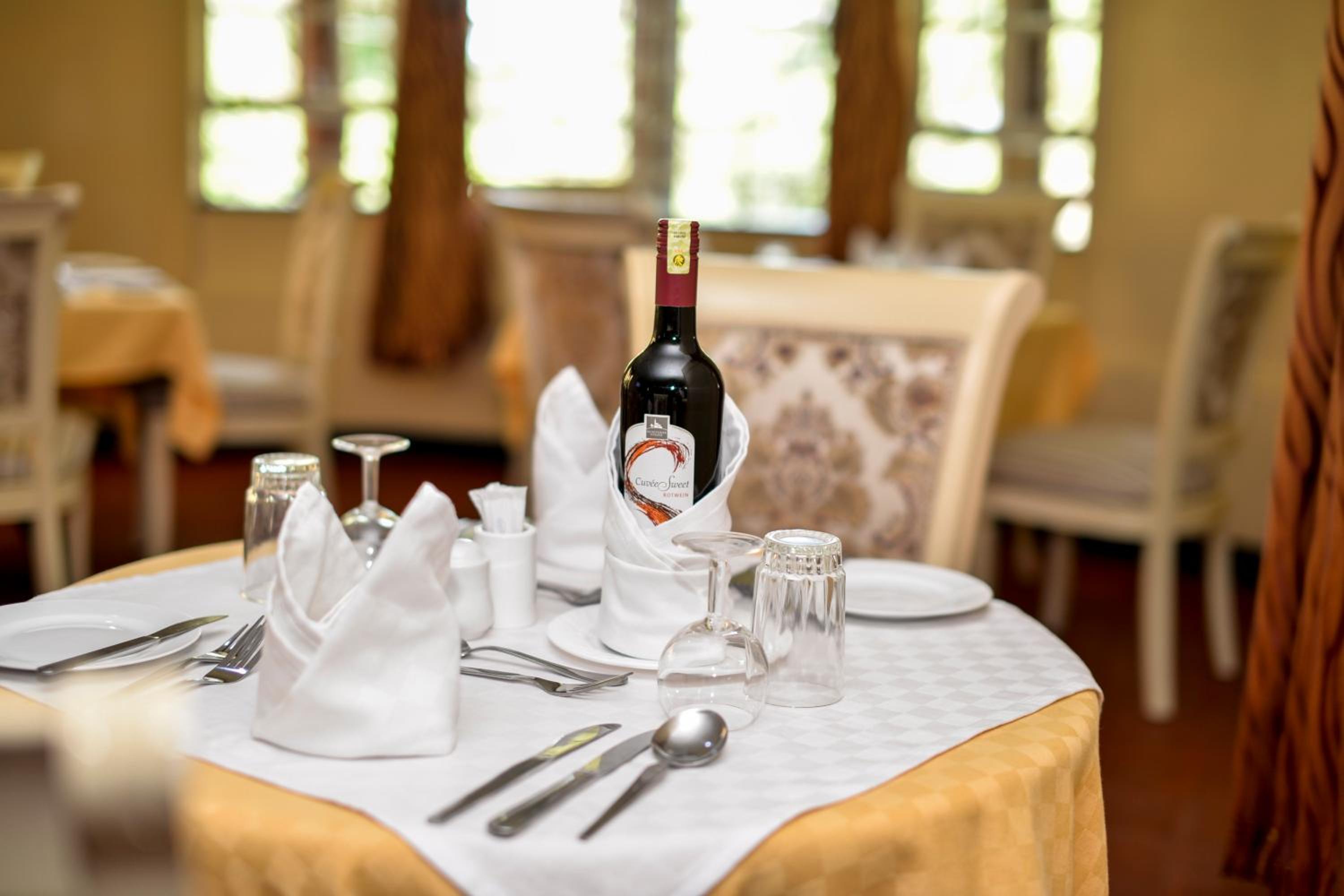 restaurant