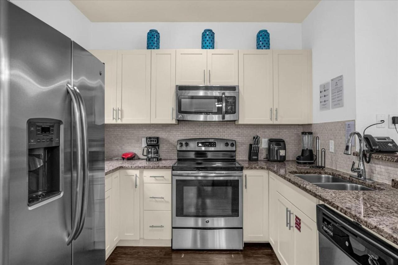 Luxury 4 BDR House near Disney 11105