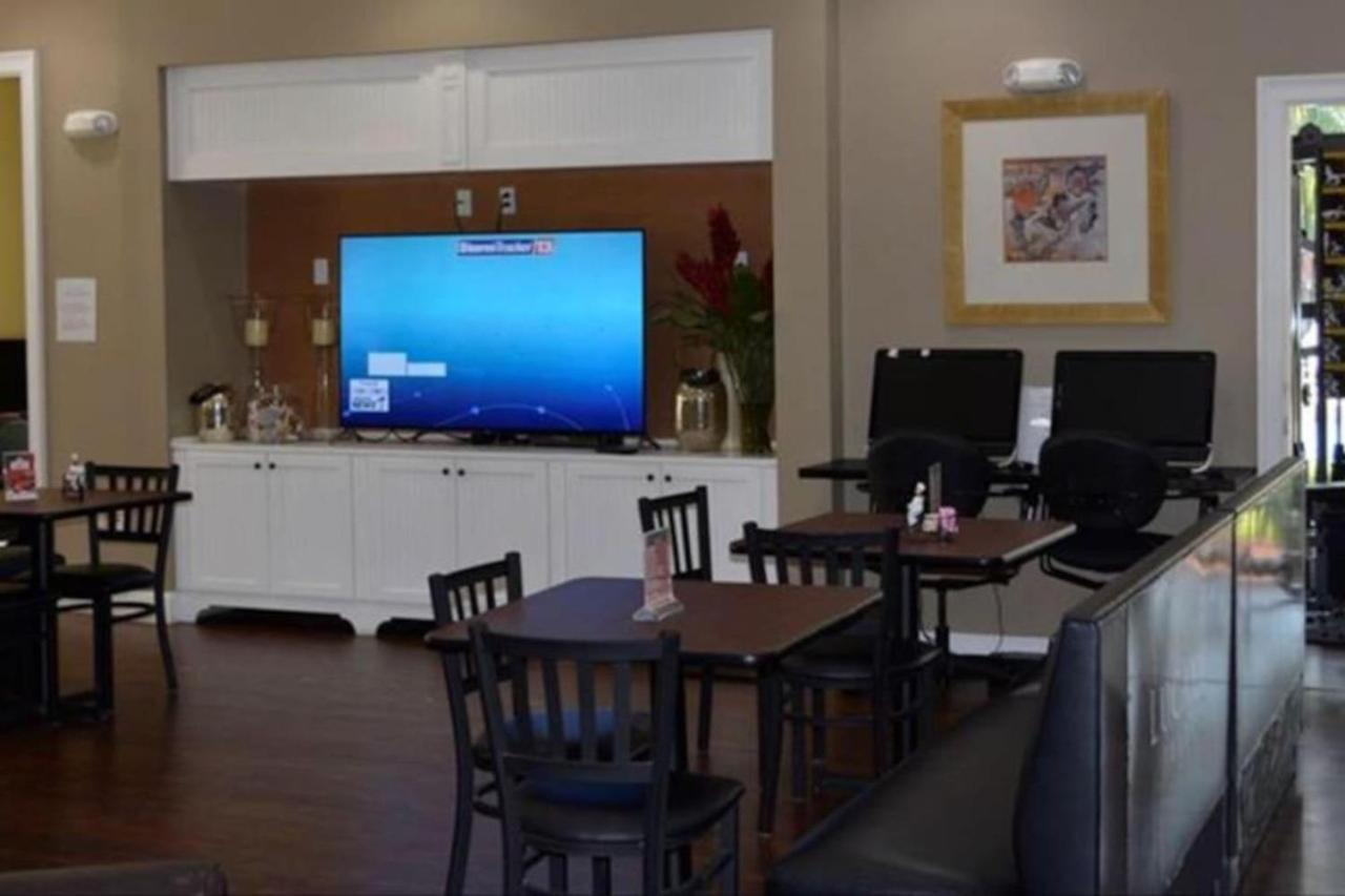 Luxury 4 BDR House near Disney 11105