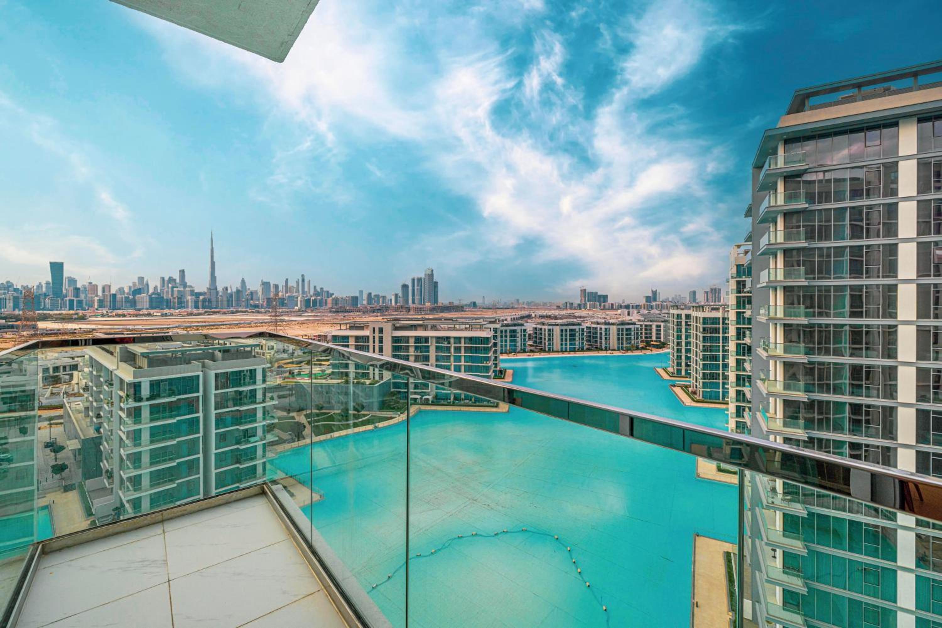 Luxury 2 Bedroom plus kids room Burj Khalifa View