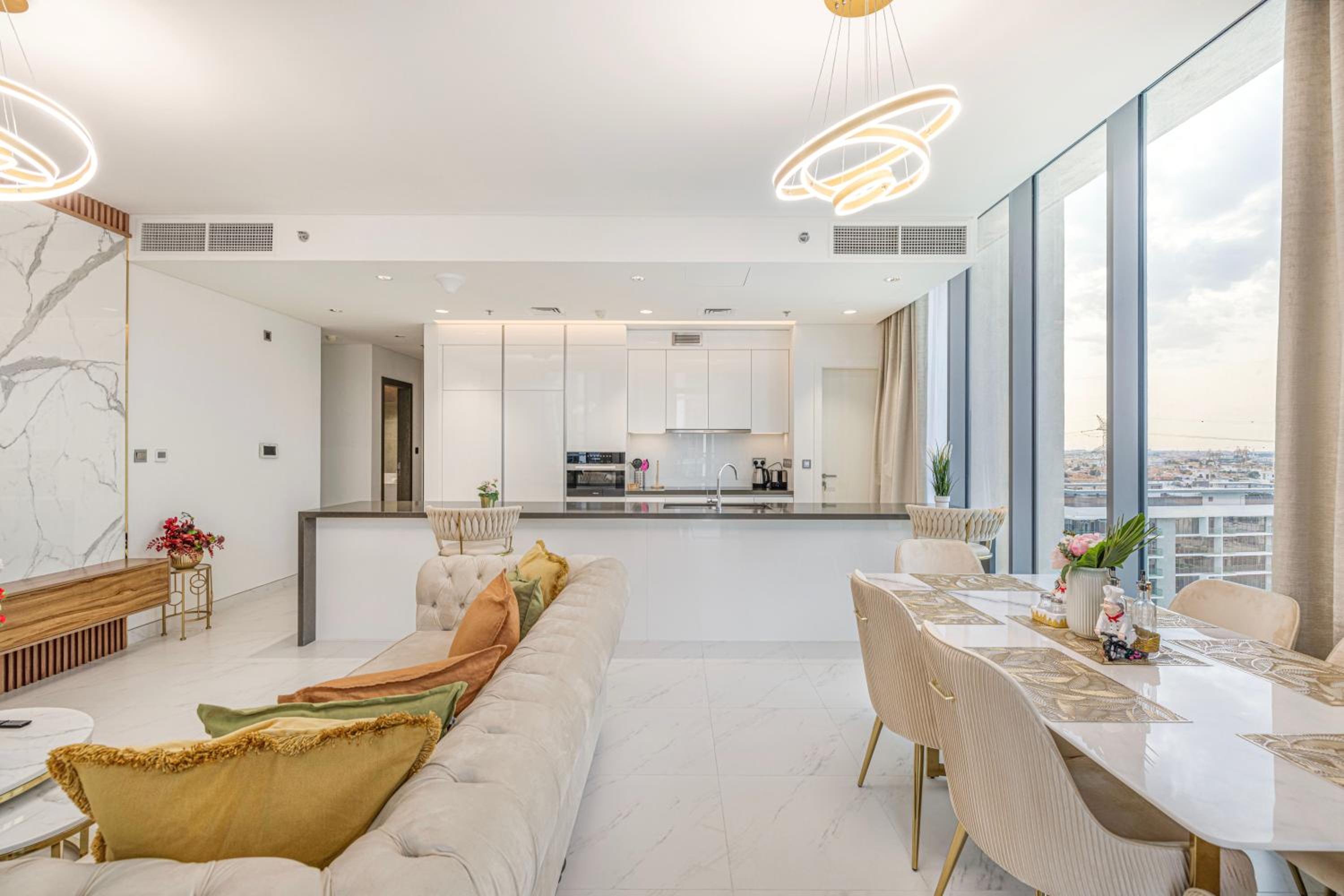 Luxury 2 Bedroom plus kids room Burj Khalifa View