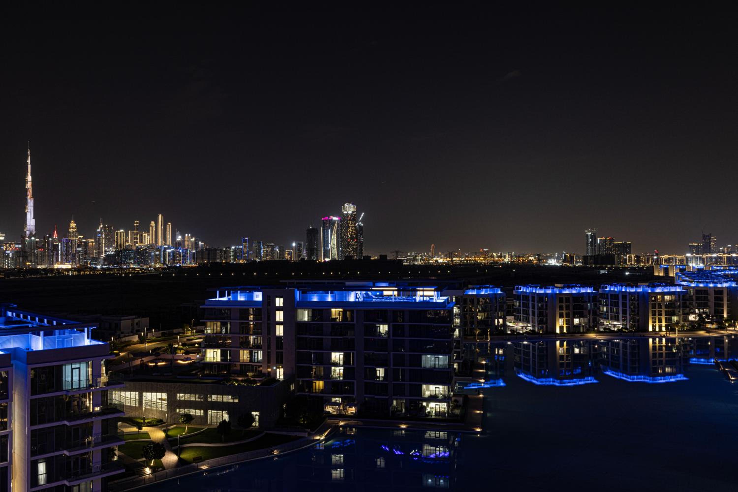 Luxury 2 Bedroom plus kids room Burj Khalifa View