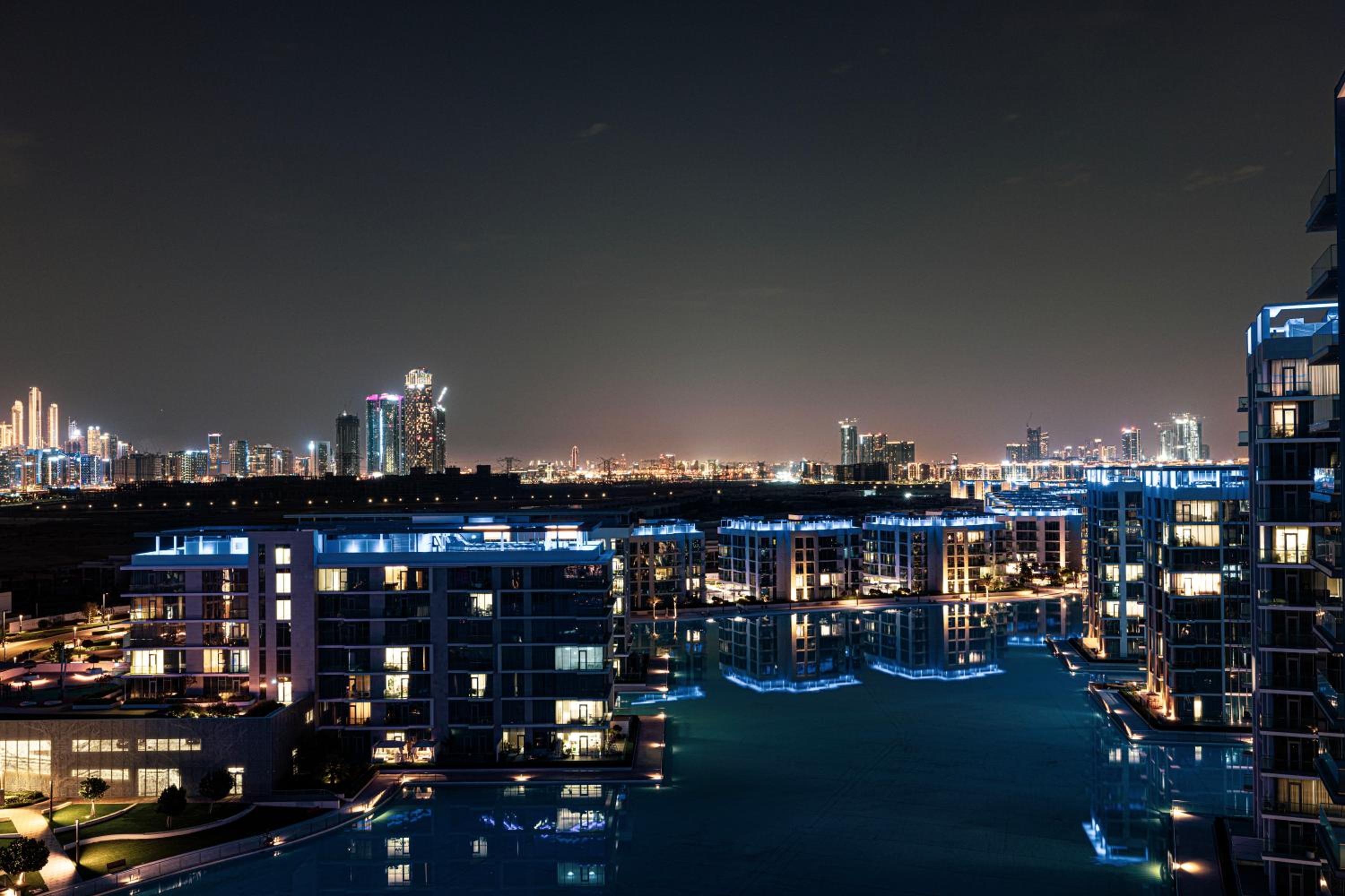 Luxury 2 Bedroom plus kids room Burj Khalifa View