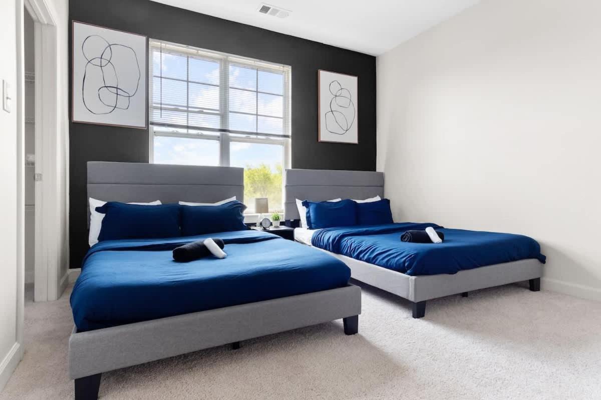 Upscale King 2BR Suite Mins to Downtown Raleigh!