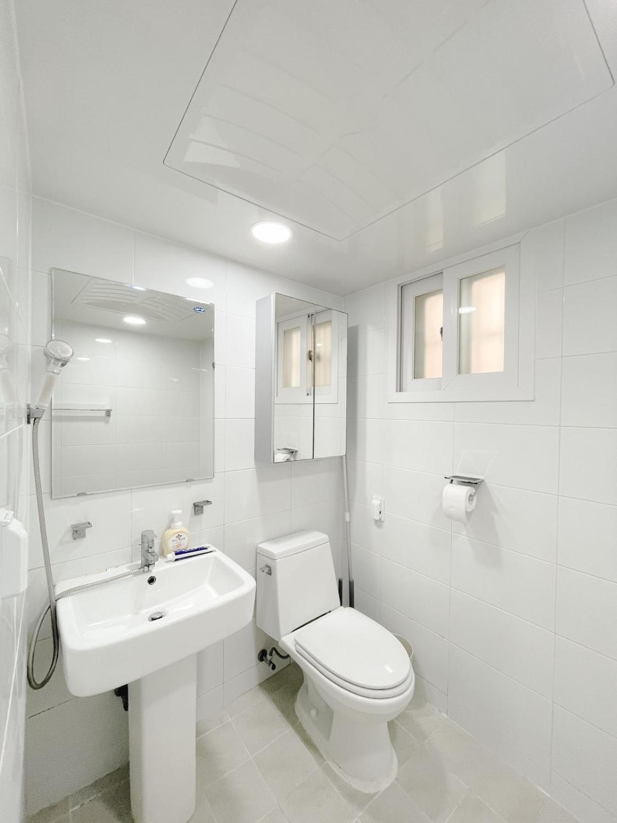 Itaewon, Seoul, Comfortable Family Room for 4