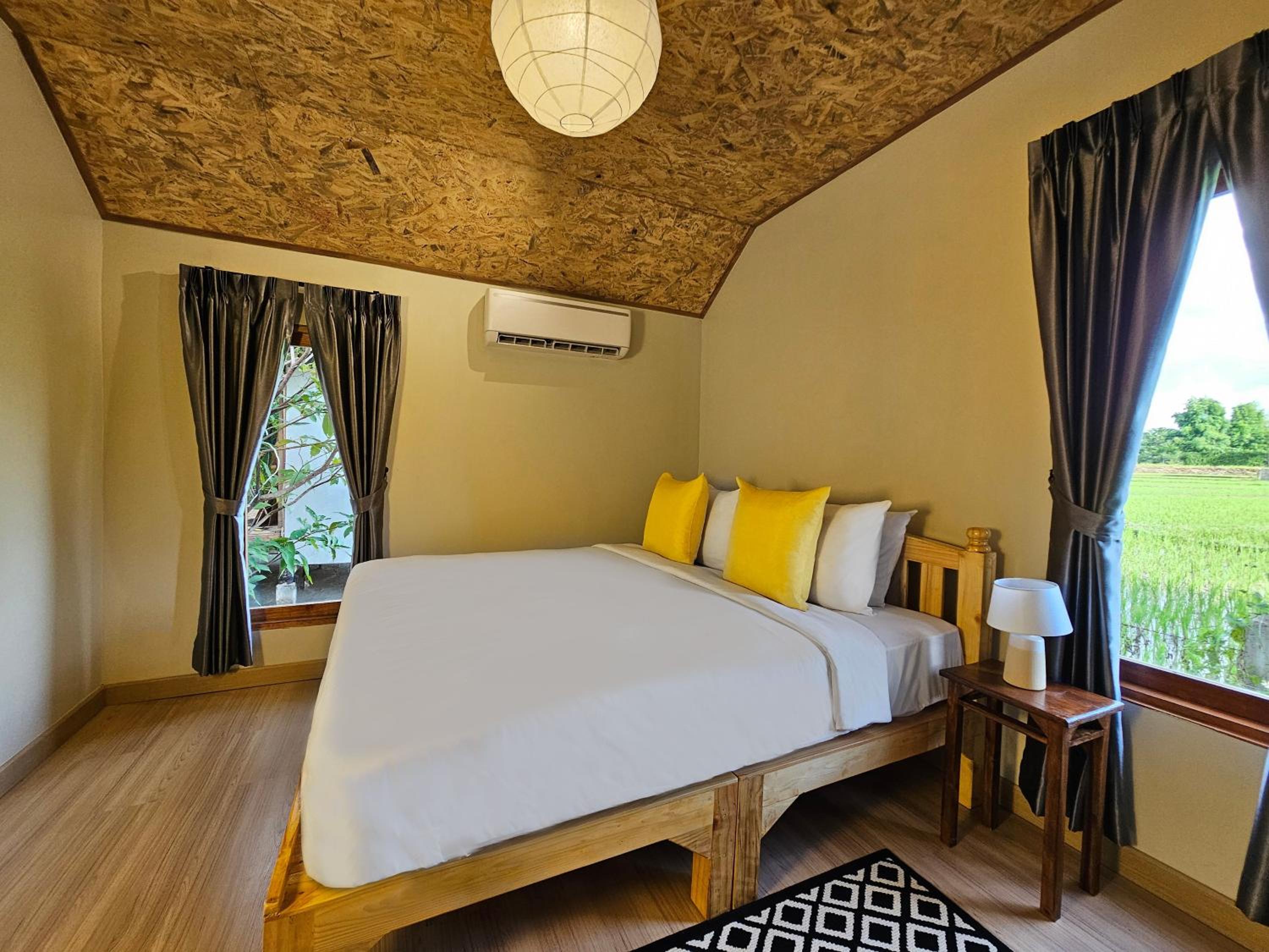 Luxury Farm House