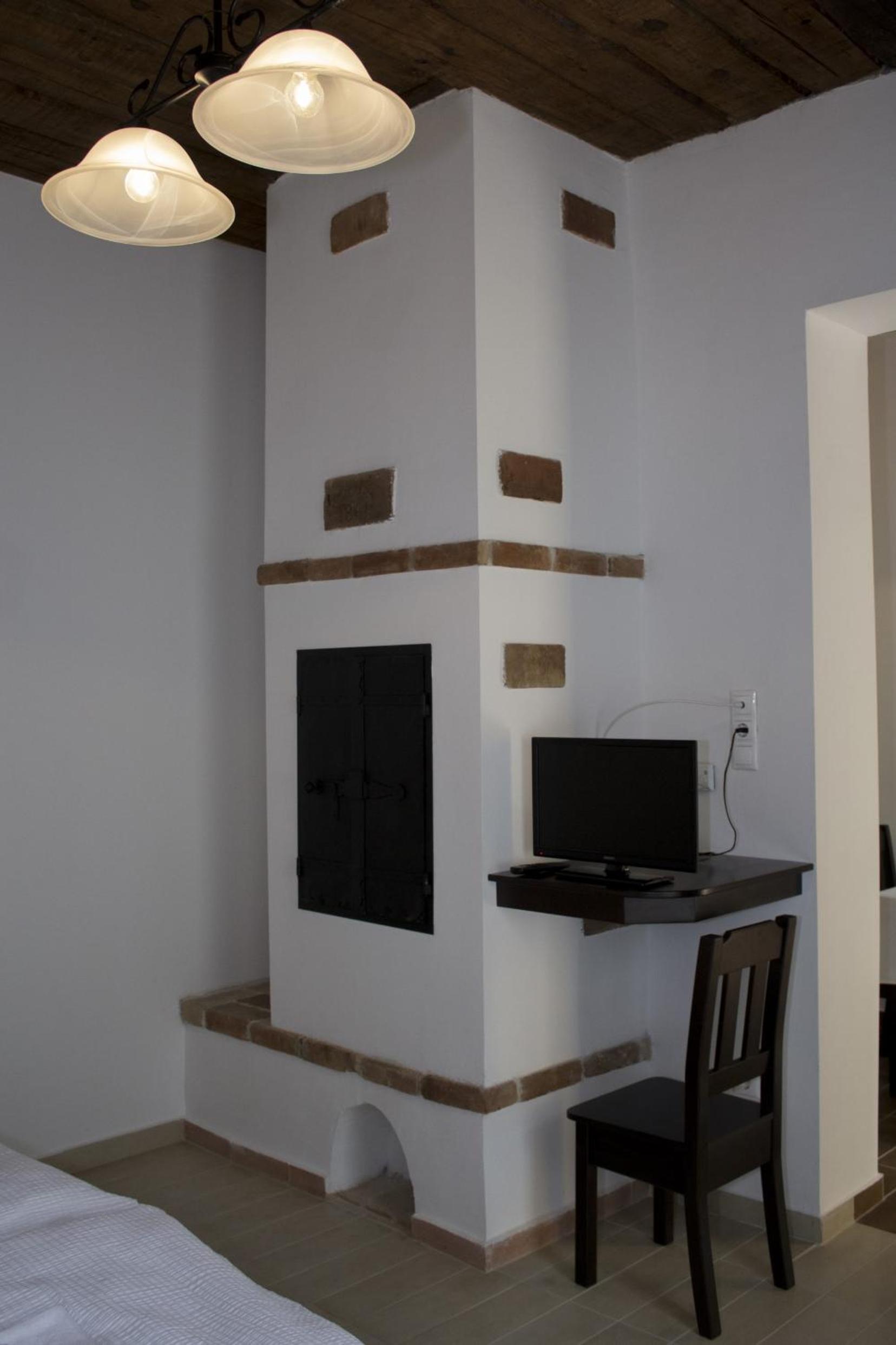Photo 35