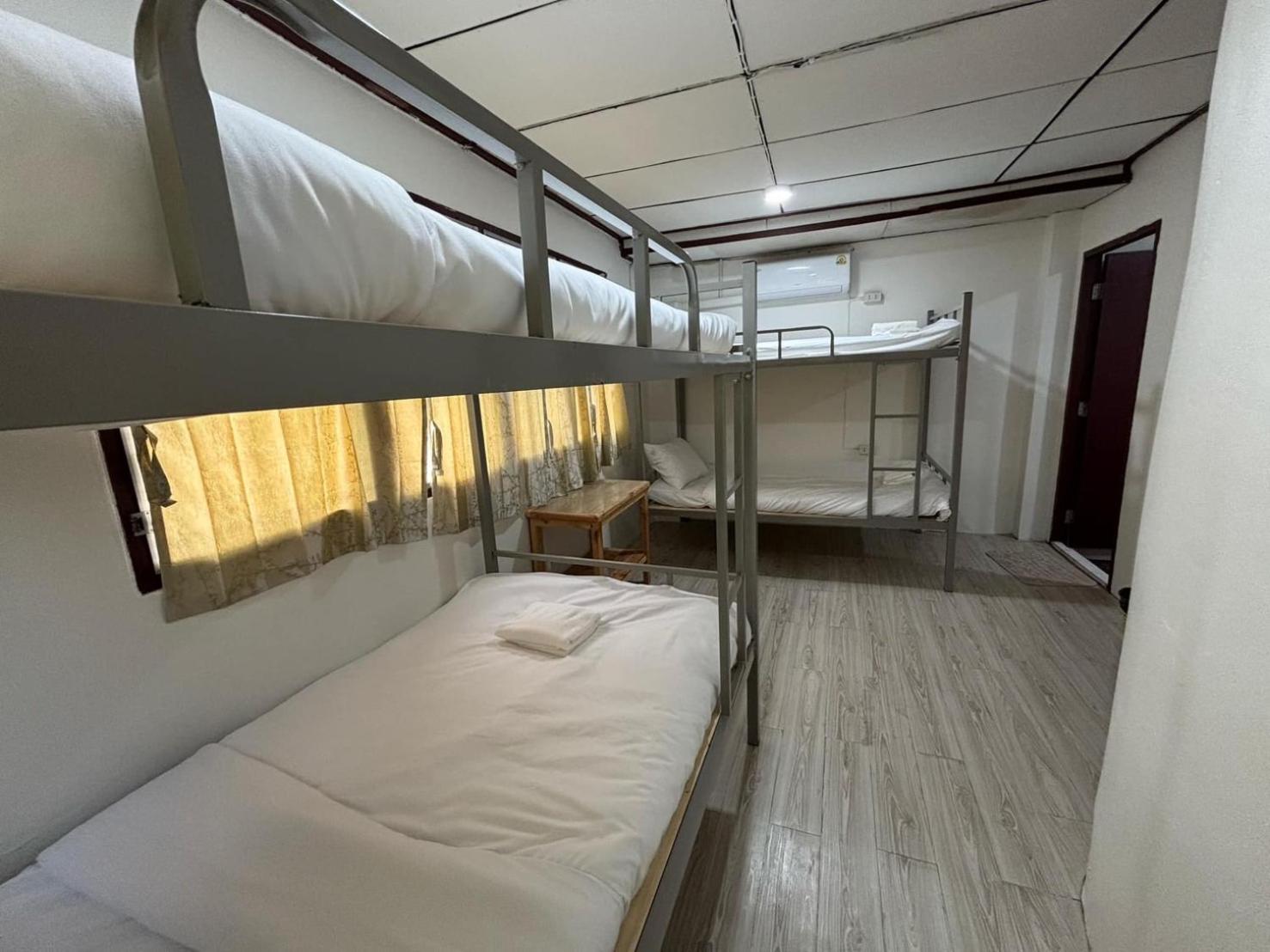 Ochatee Hostel