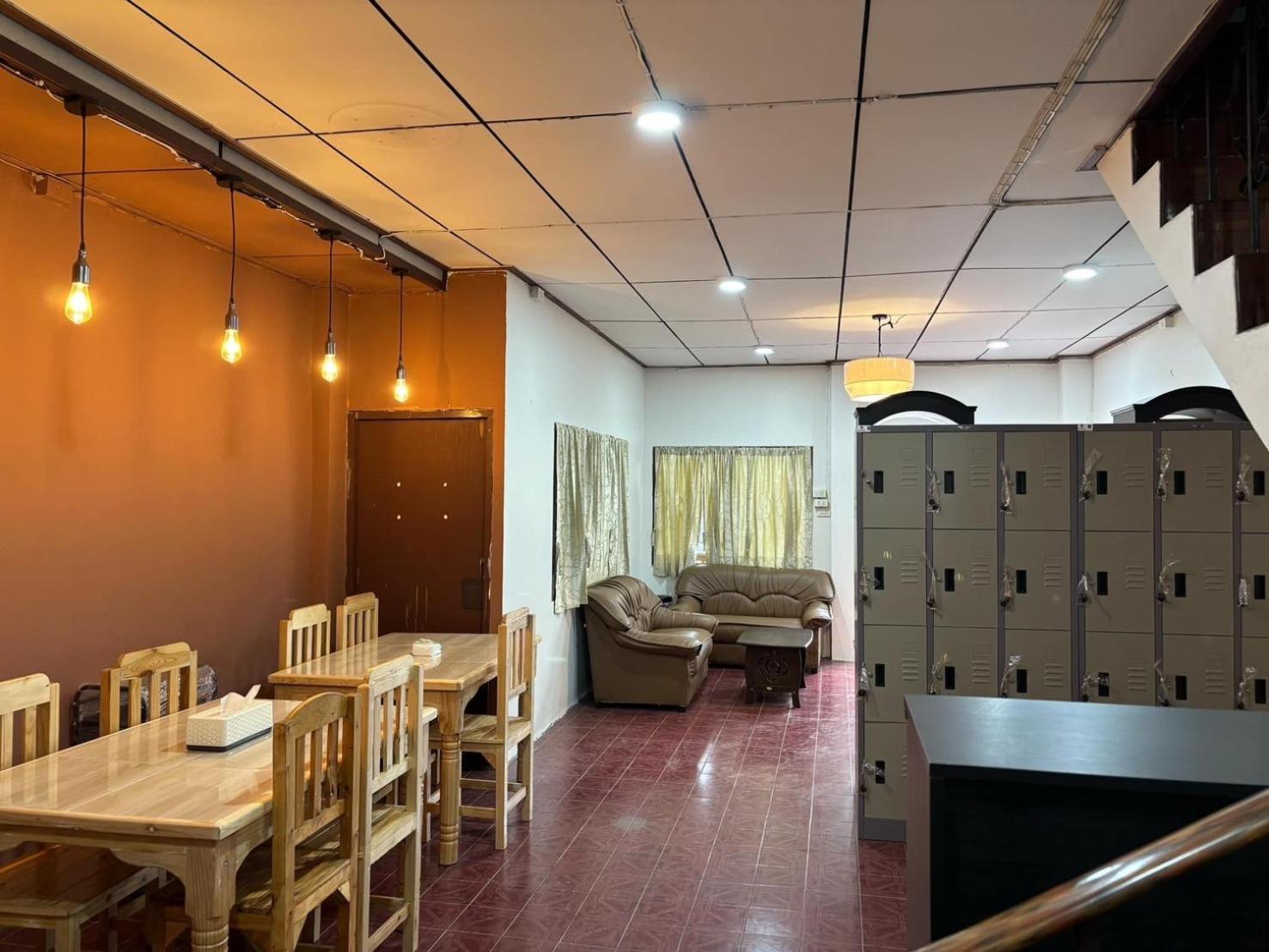Ochatee Hostel