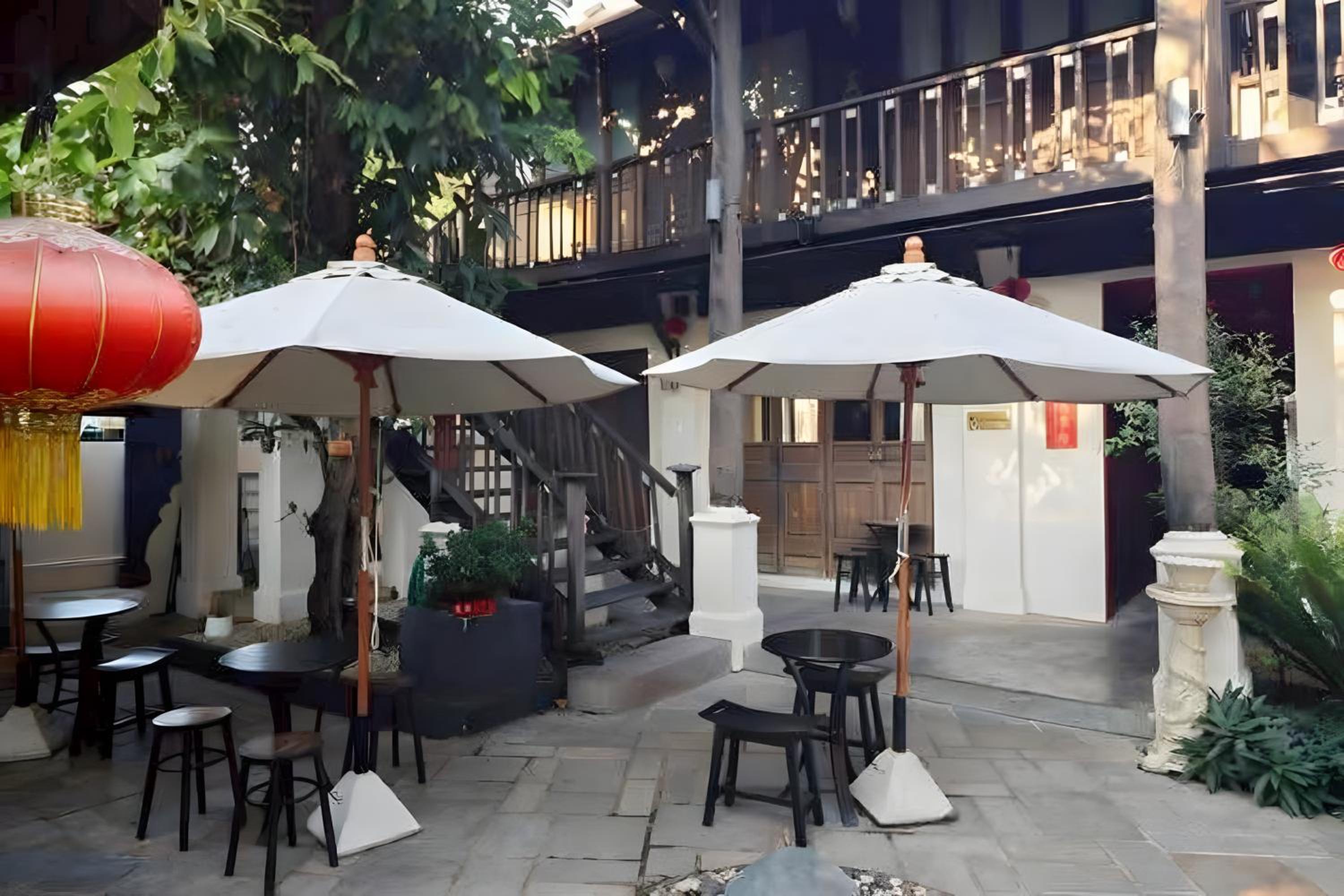 XX Lunar Mansion Hotel - โรงแรม ลูน่า แมนชั่น เชียงใหม่