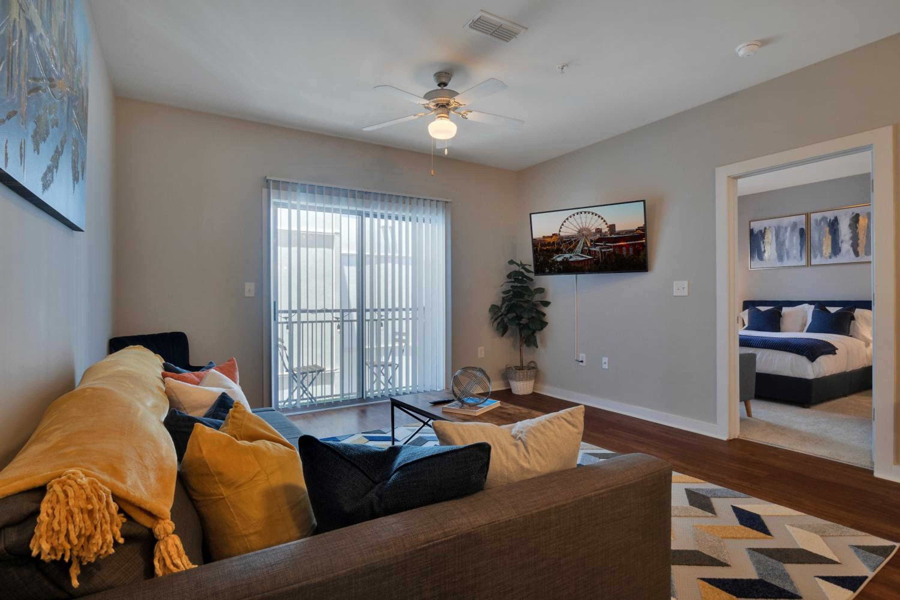 Midtown Escape Inman Park near Mercedes-Benz stadium- Free Parking