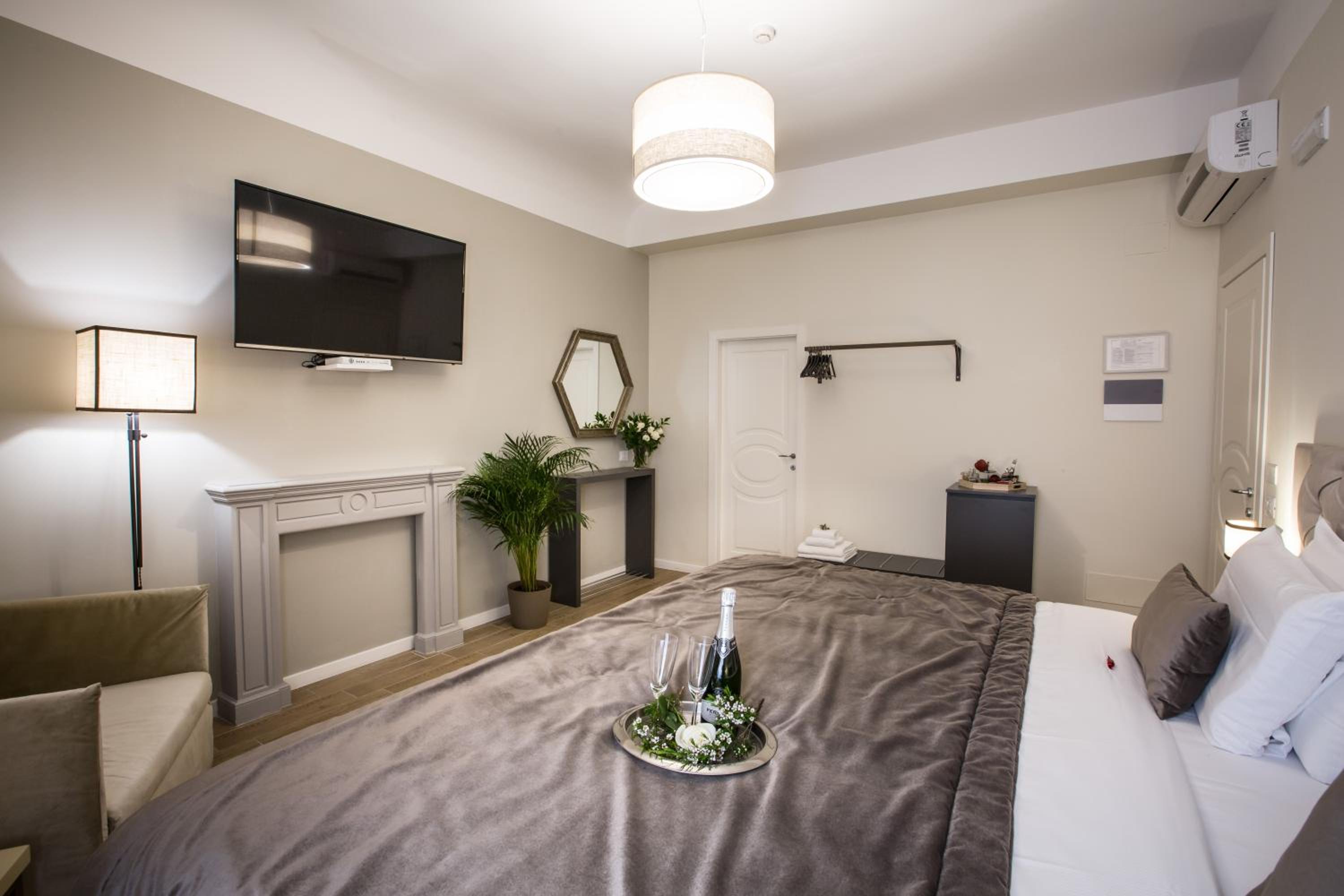Chic & Town Luxury Rooms Piazza di Spagna