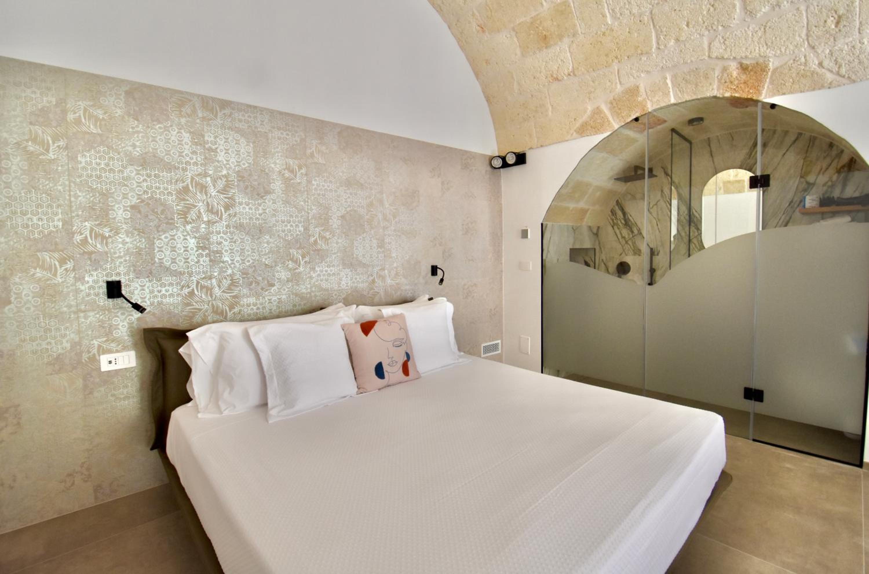 Bianca Suite & Room - Housea