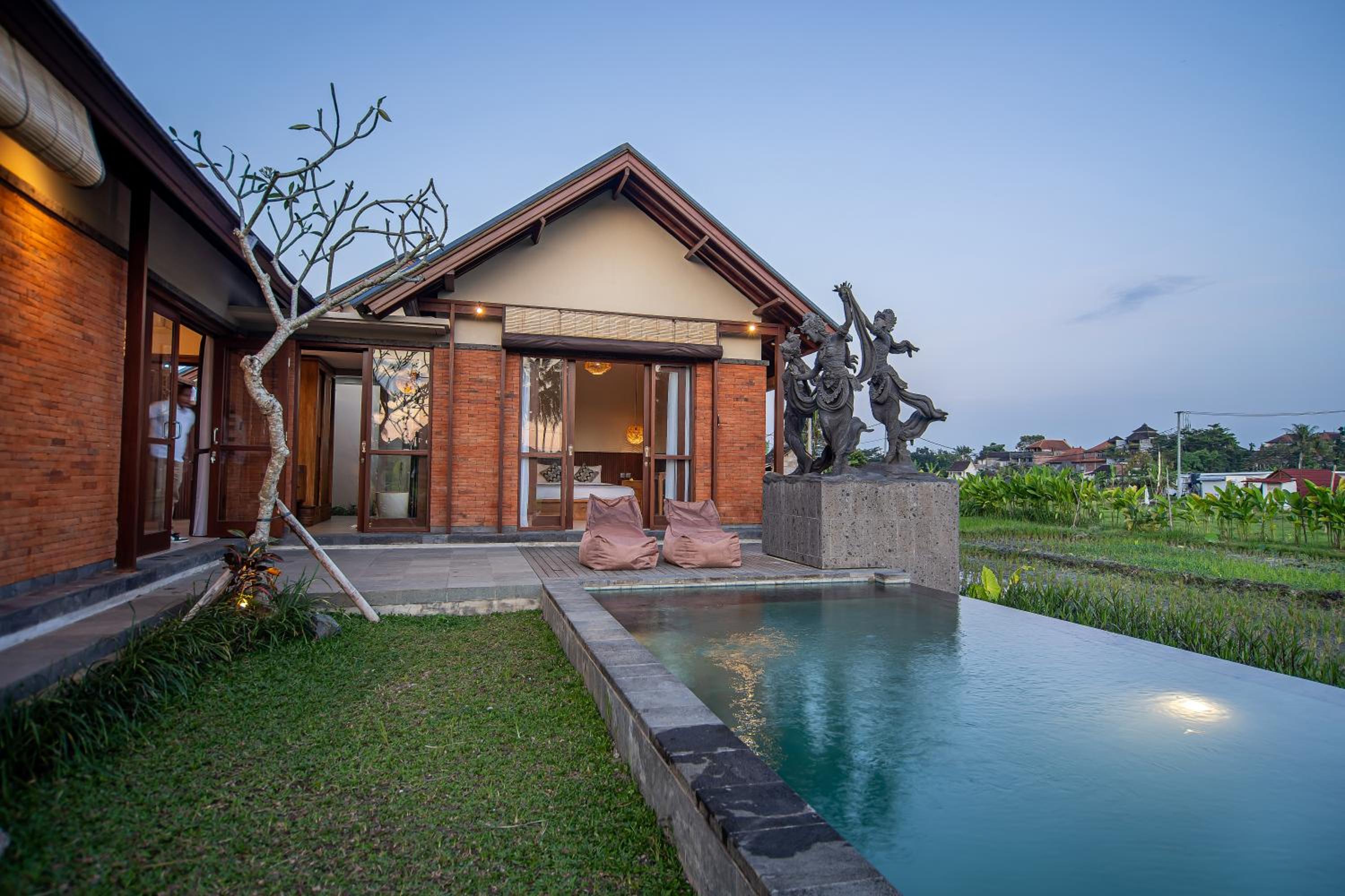 Artika Villa