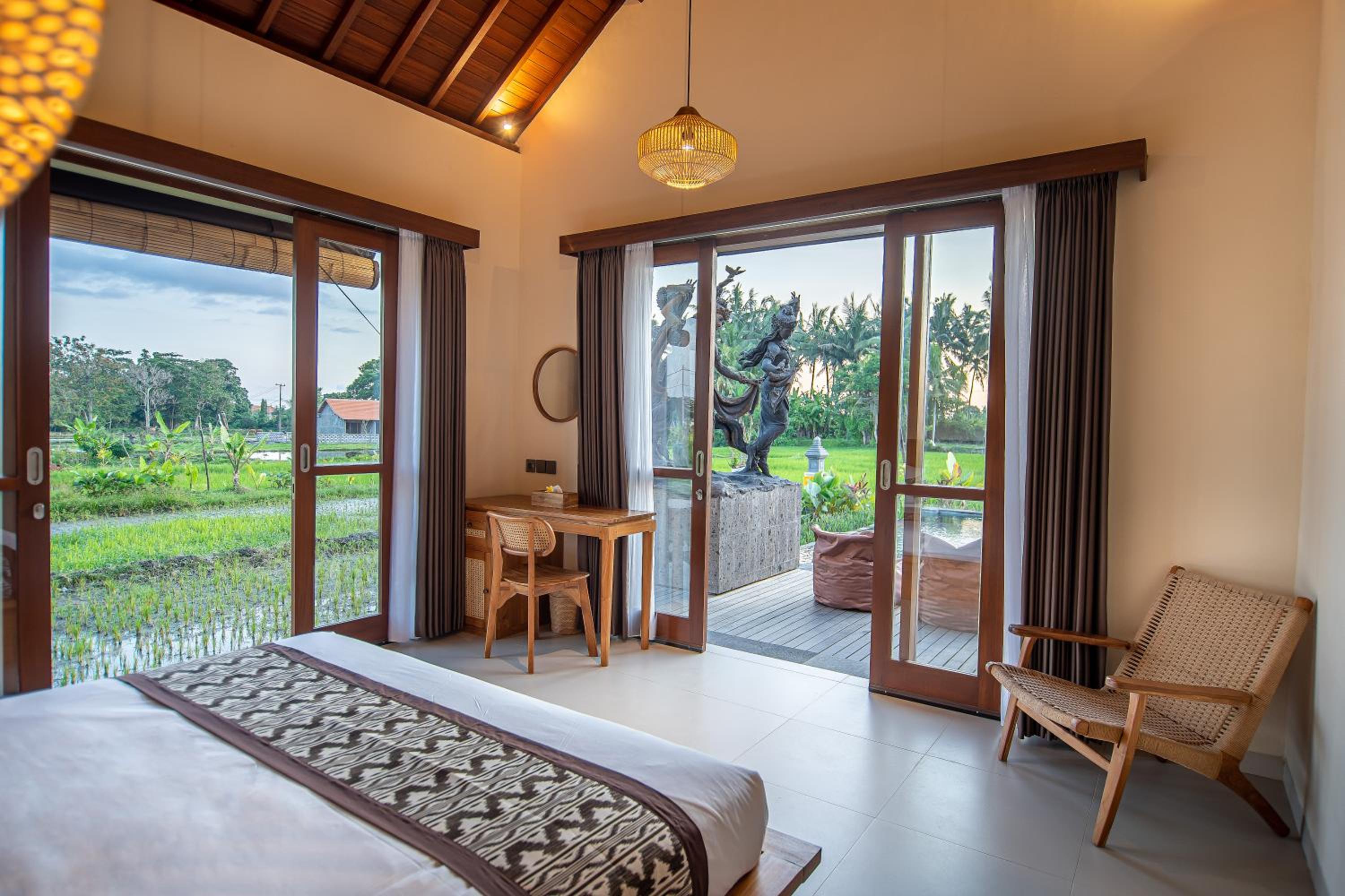 Artika Villa