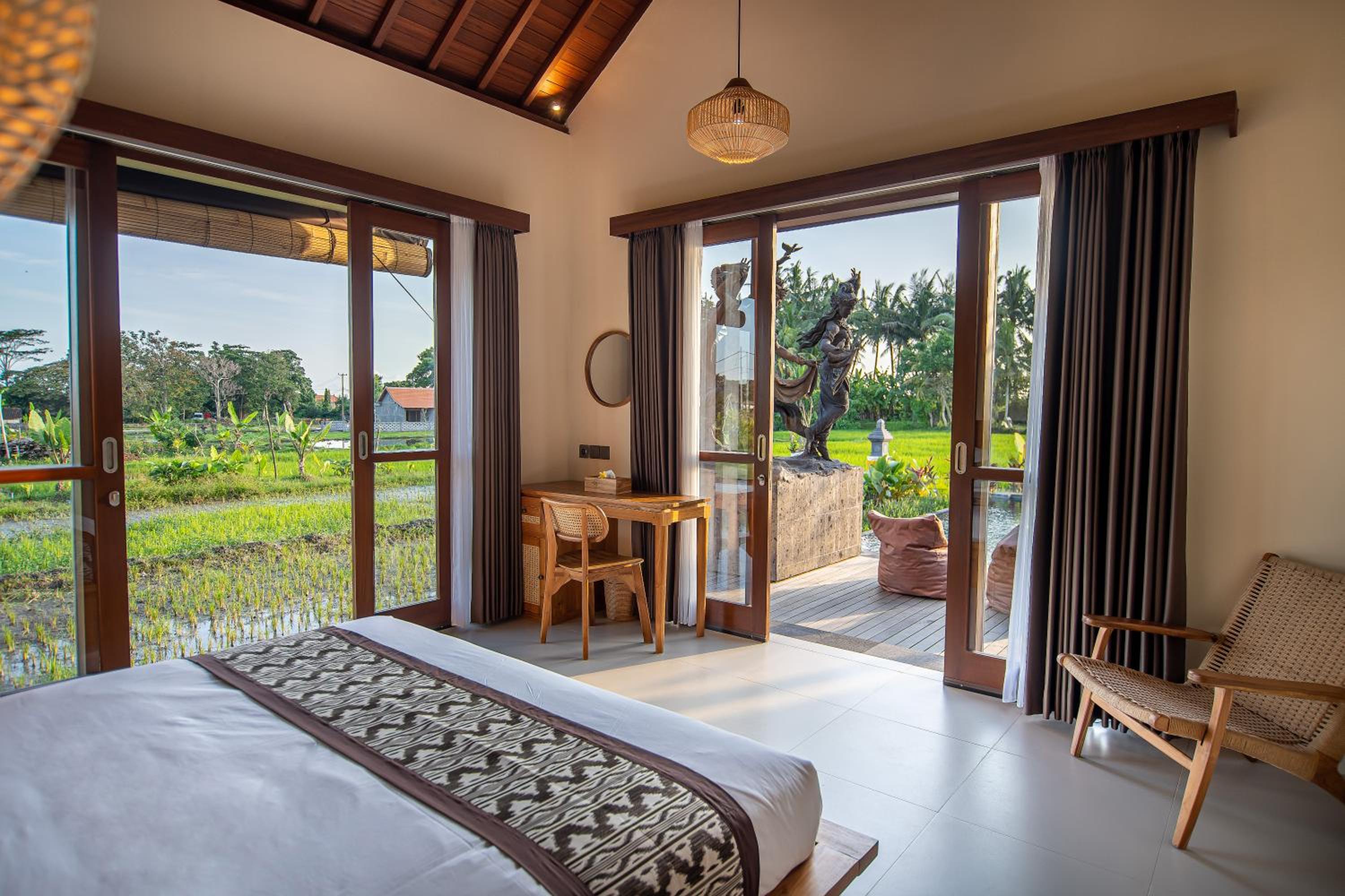 Artika Villa