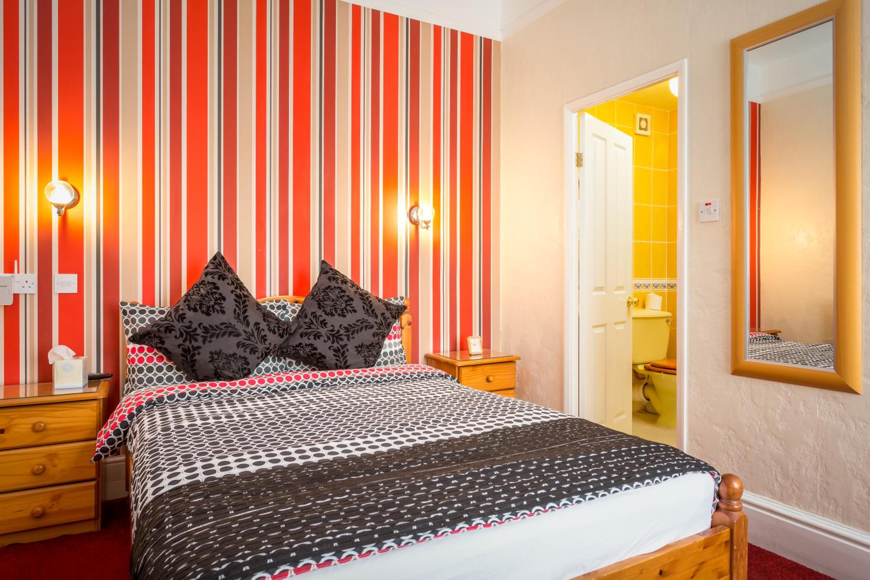 Arden Park Ensuite Rooms