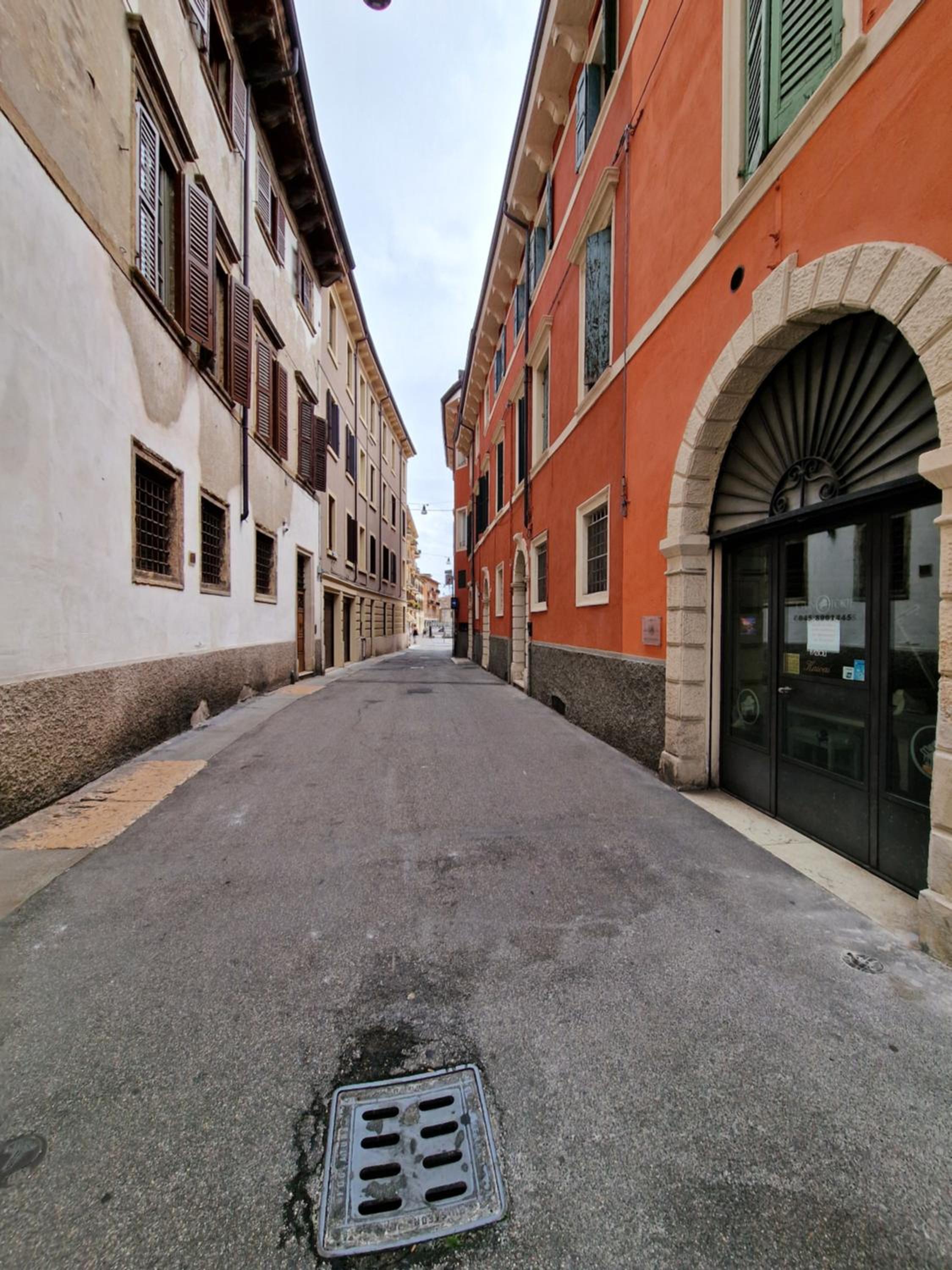 Dimora Castelvecchio ai Salvi - Soggiorno storico nel cuore di Verona con parcheggi su richiesta