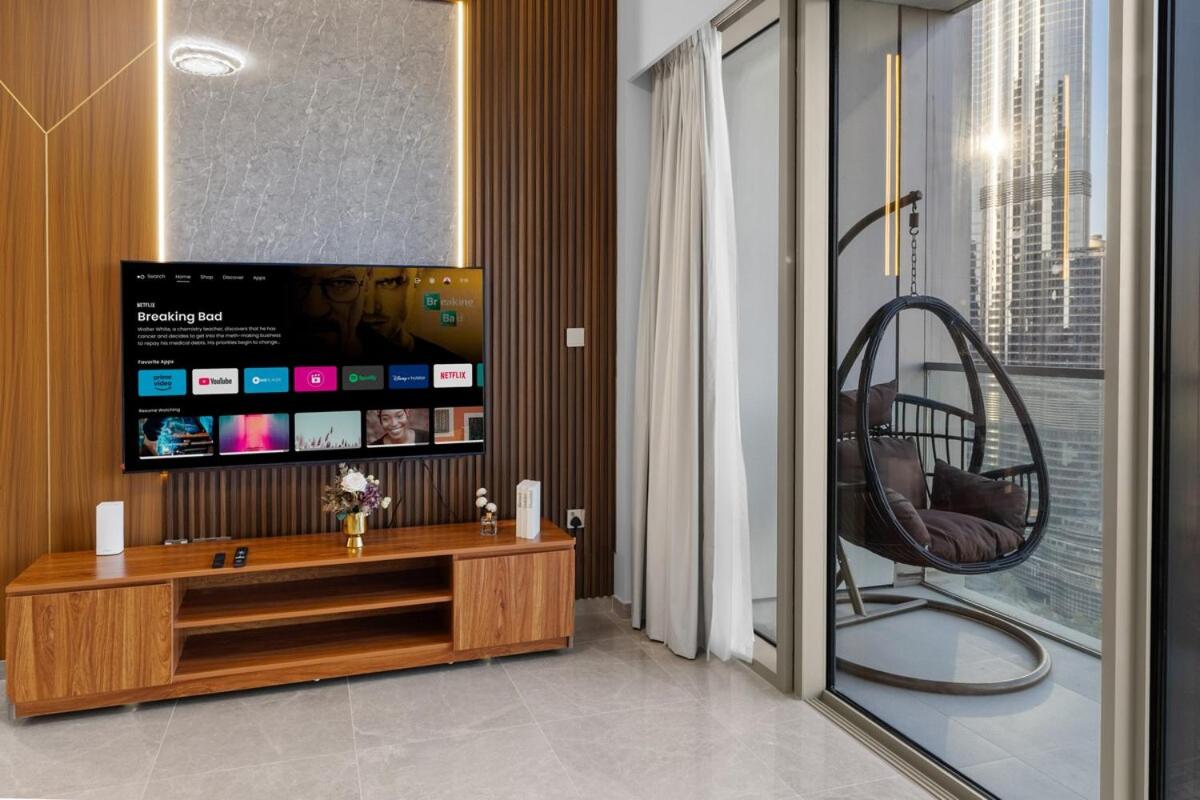 Luxury Stay Just Steps from Dubai Mall 2BR Grande