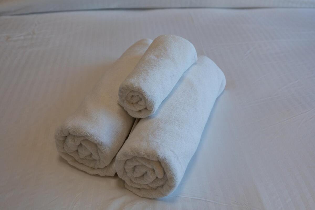 Luxury Stay Just Steps from Dubai Mall 2BR Grande
