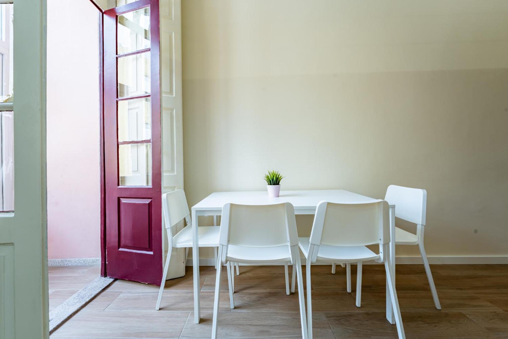 Close to Everything Your Oporto Terrace PRM 1T