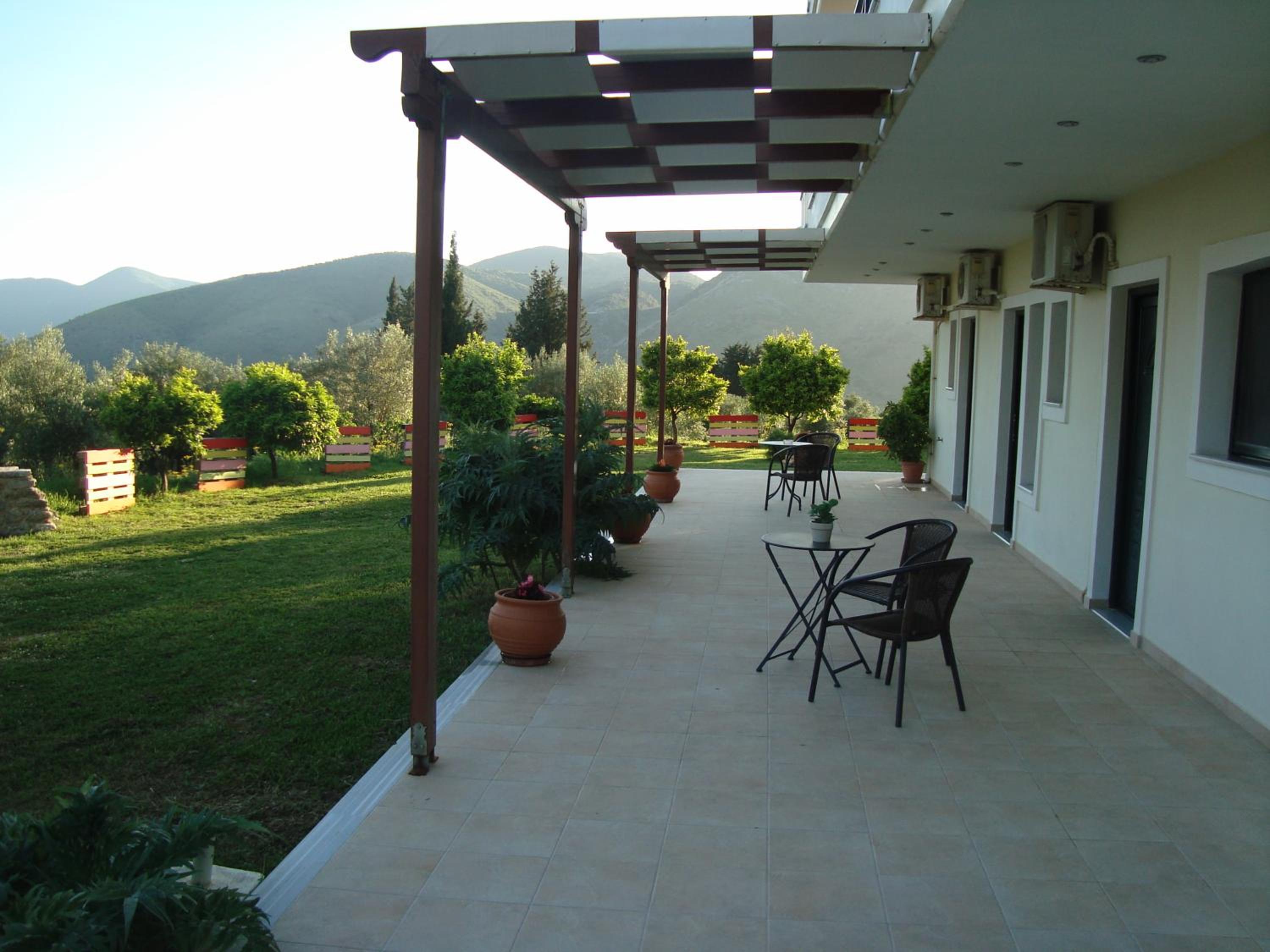 Kourtis