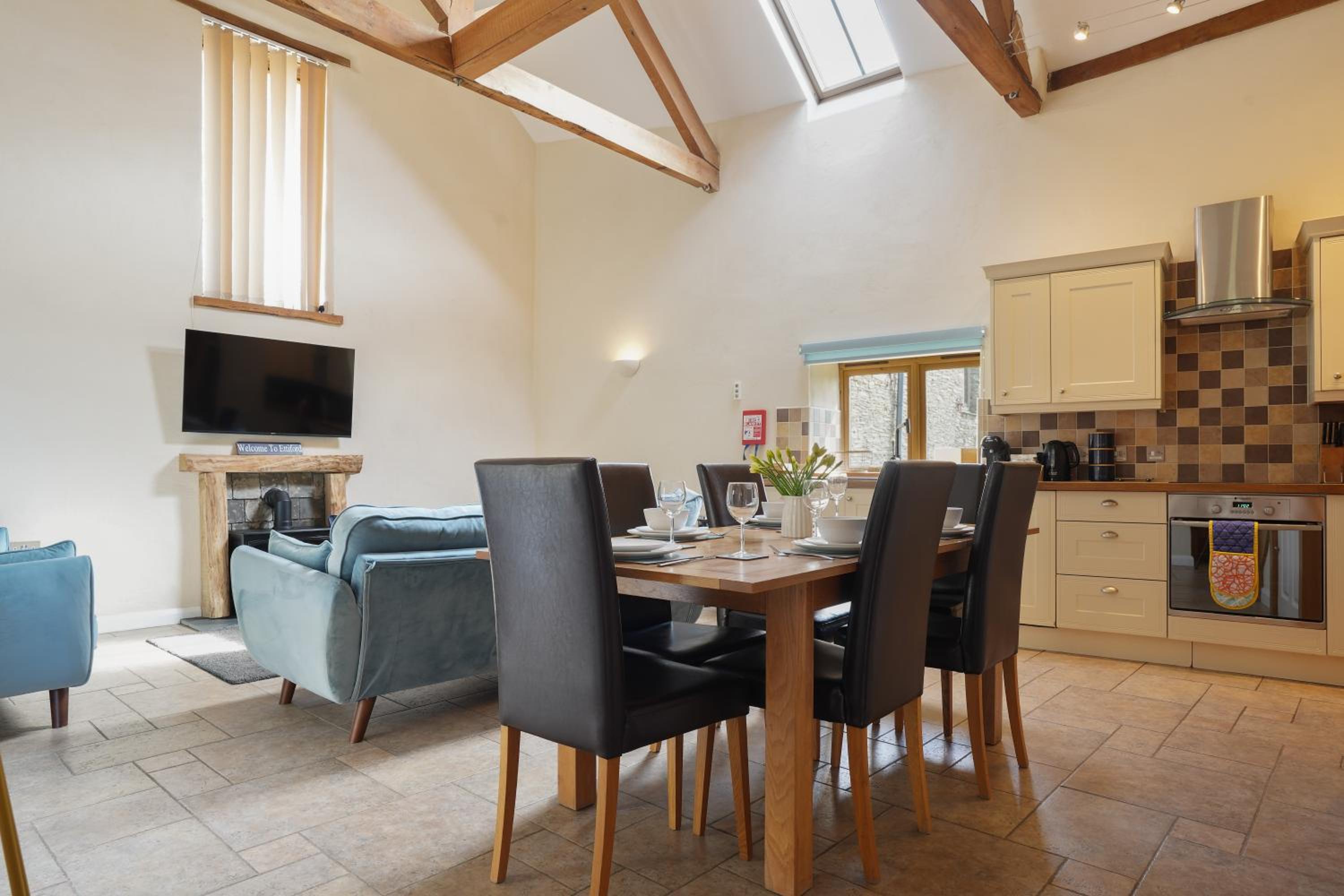 Beautiful Barn Conversion with Games Room