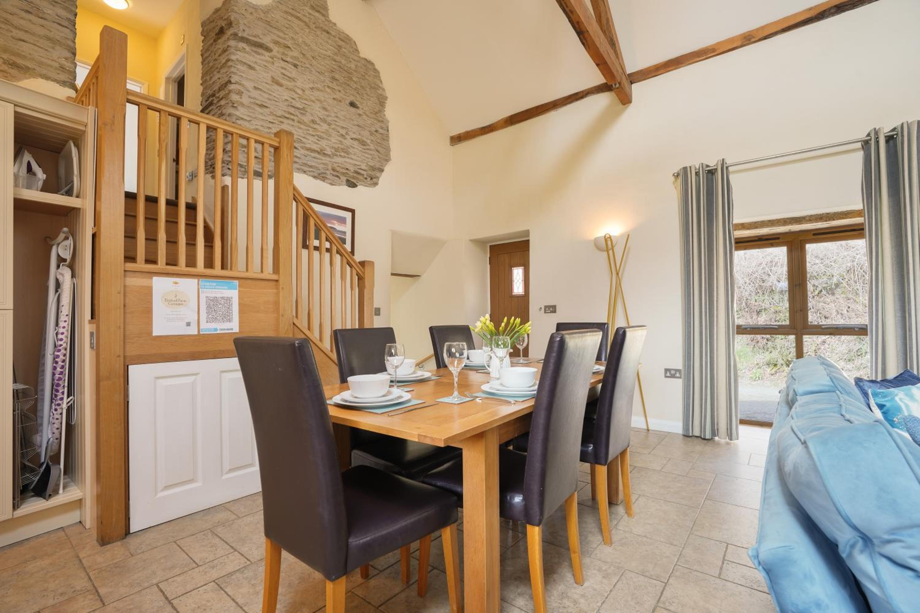 Beautiful Barn Conversion with Games Room