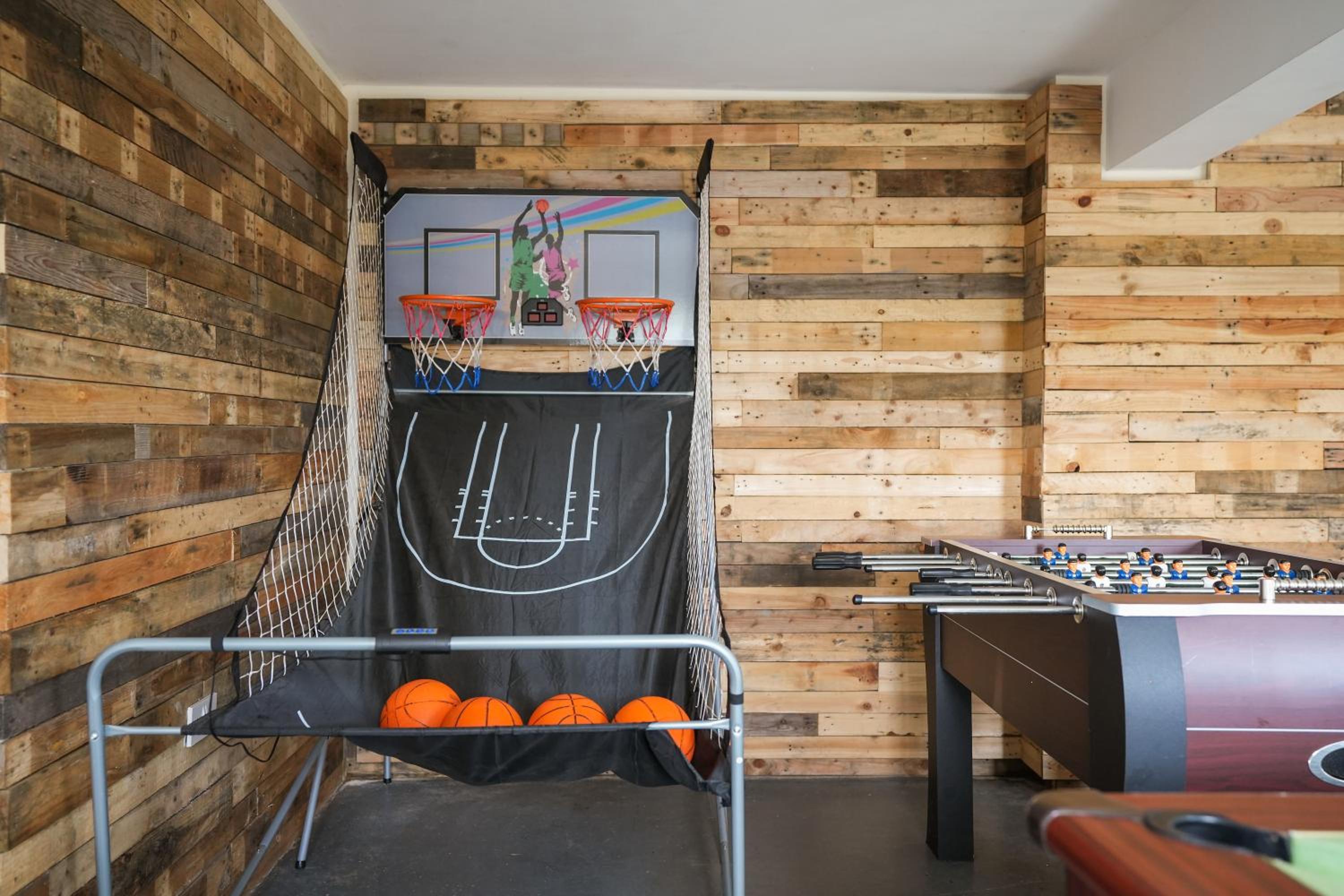 Beautiful Barn Conversion with Games Room