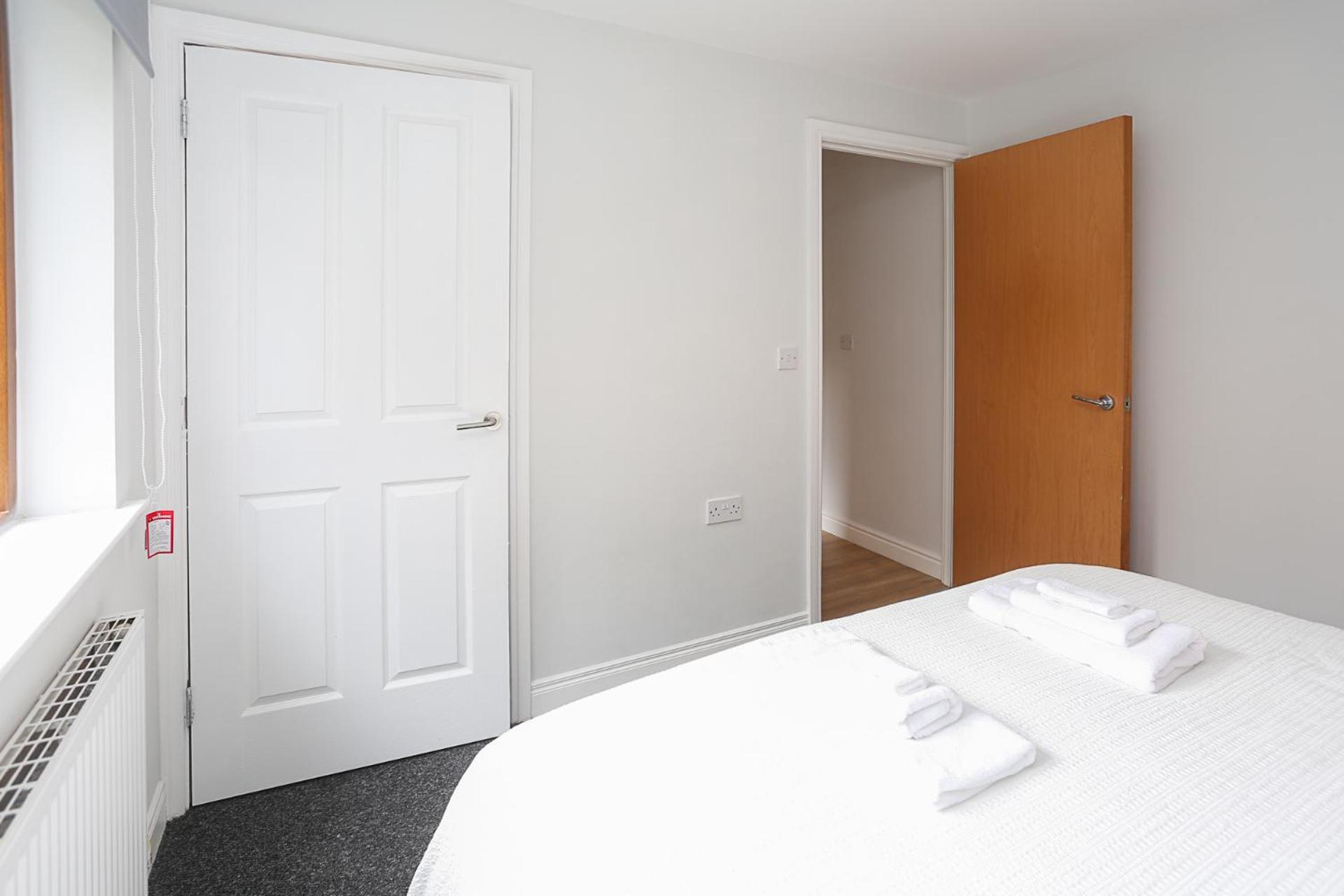 Newly refurbished! Eastside Escape - Conveniently located with fantastic local transport links