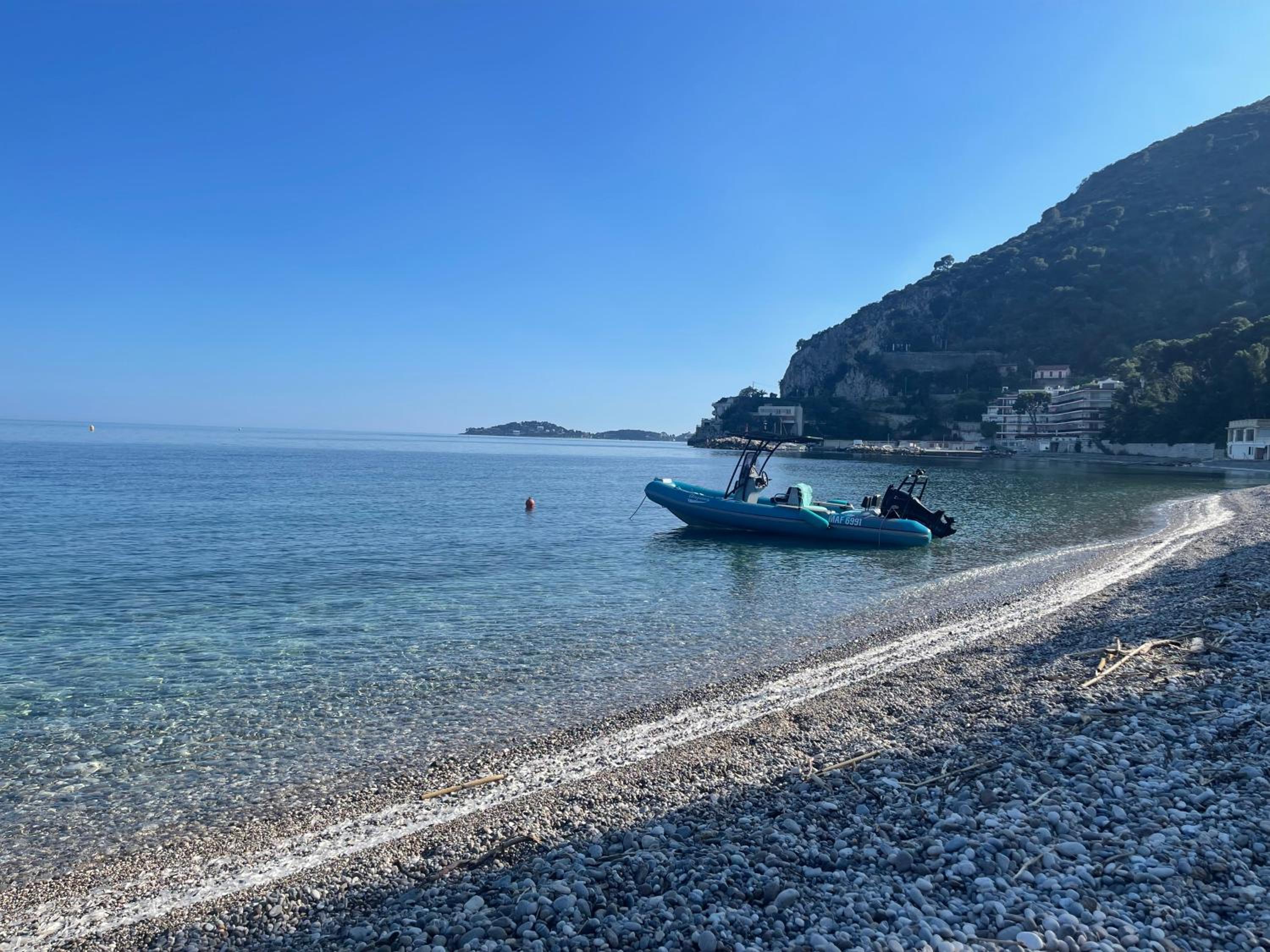 Ezevacances Studio Capuccino vue mer 5 mn plage 7 mn gare Wifi