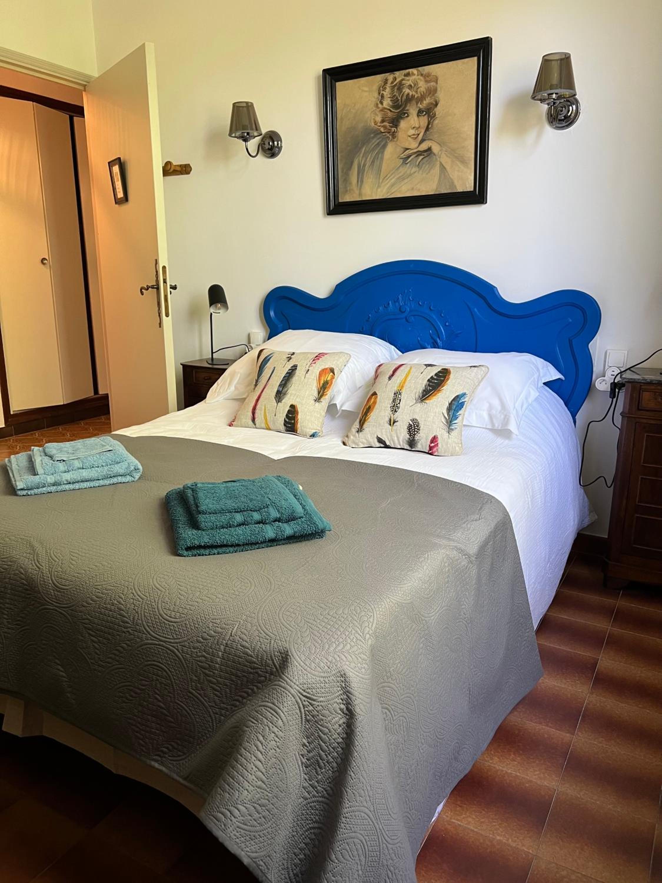 Escapade entre amis en Provence, 4 chambres, terrasse & jardin, proche Avignon