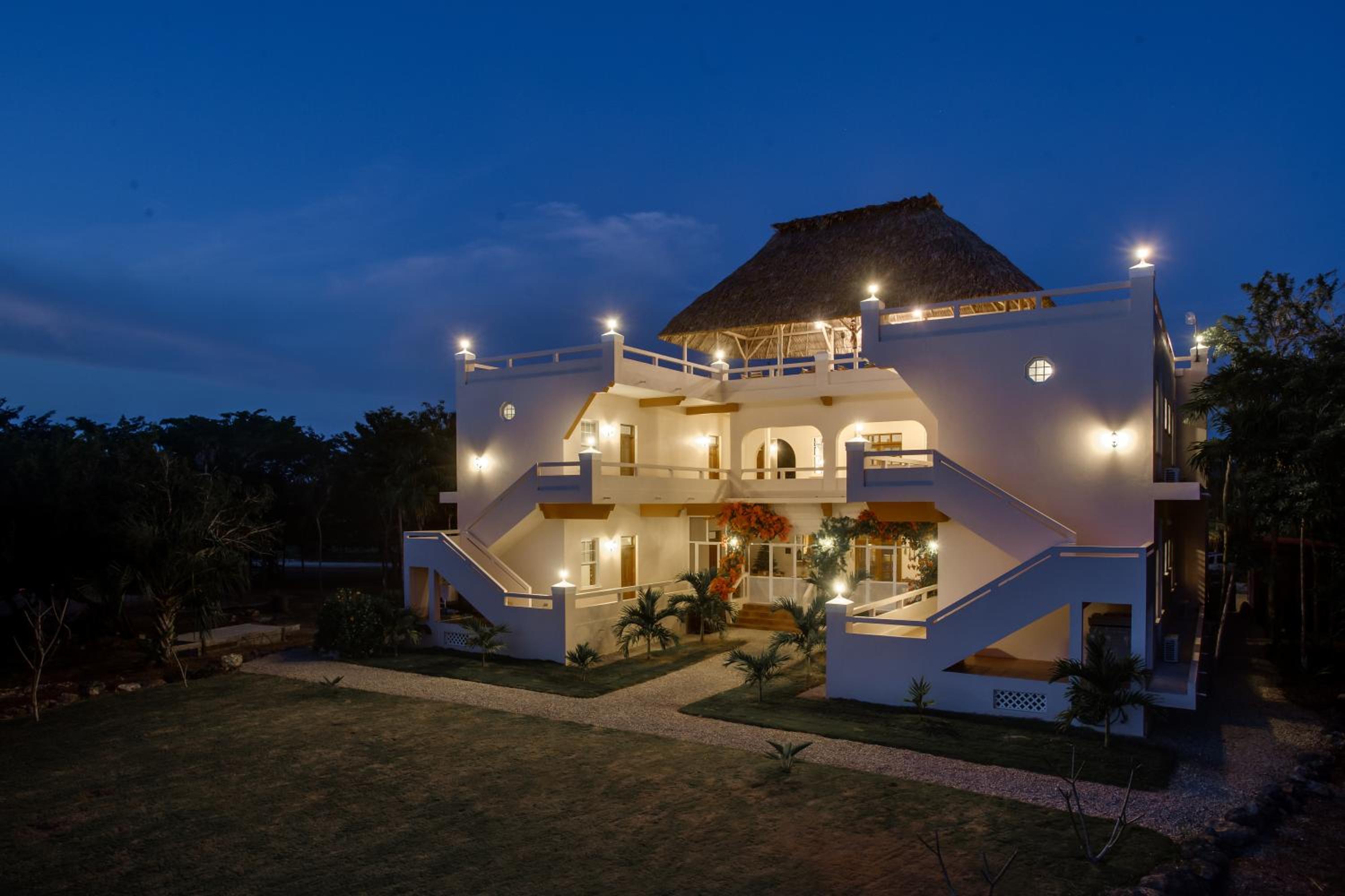 The Crimson Orchid Inn at Orchid Bay
