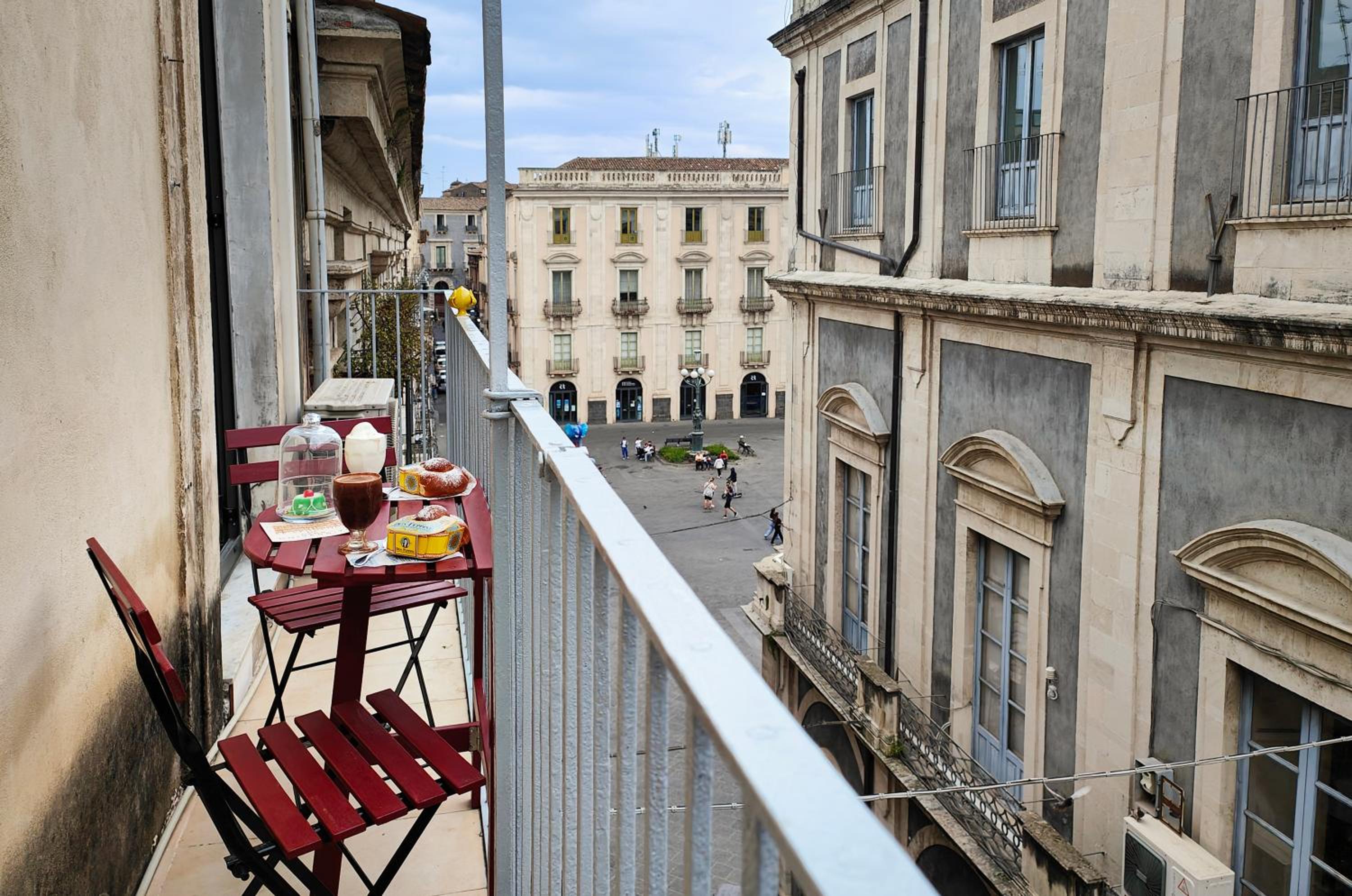Le Leggende di Casa Università