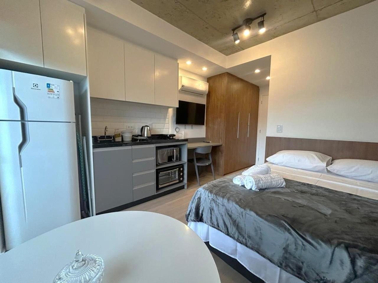 Fully equipped apartments just a few steps from the Botanical Garden in Curitiba - EBI