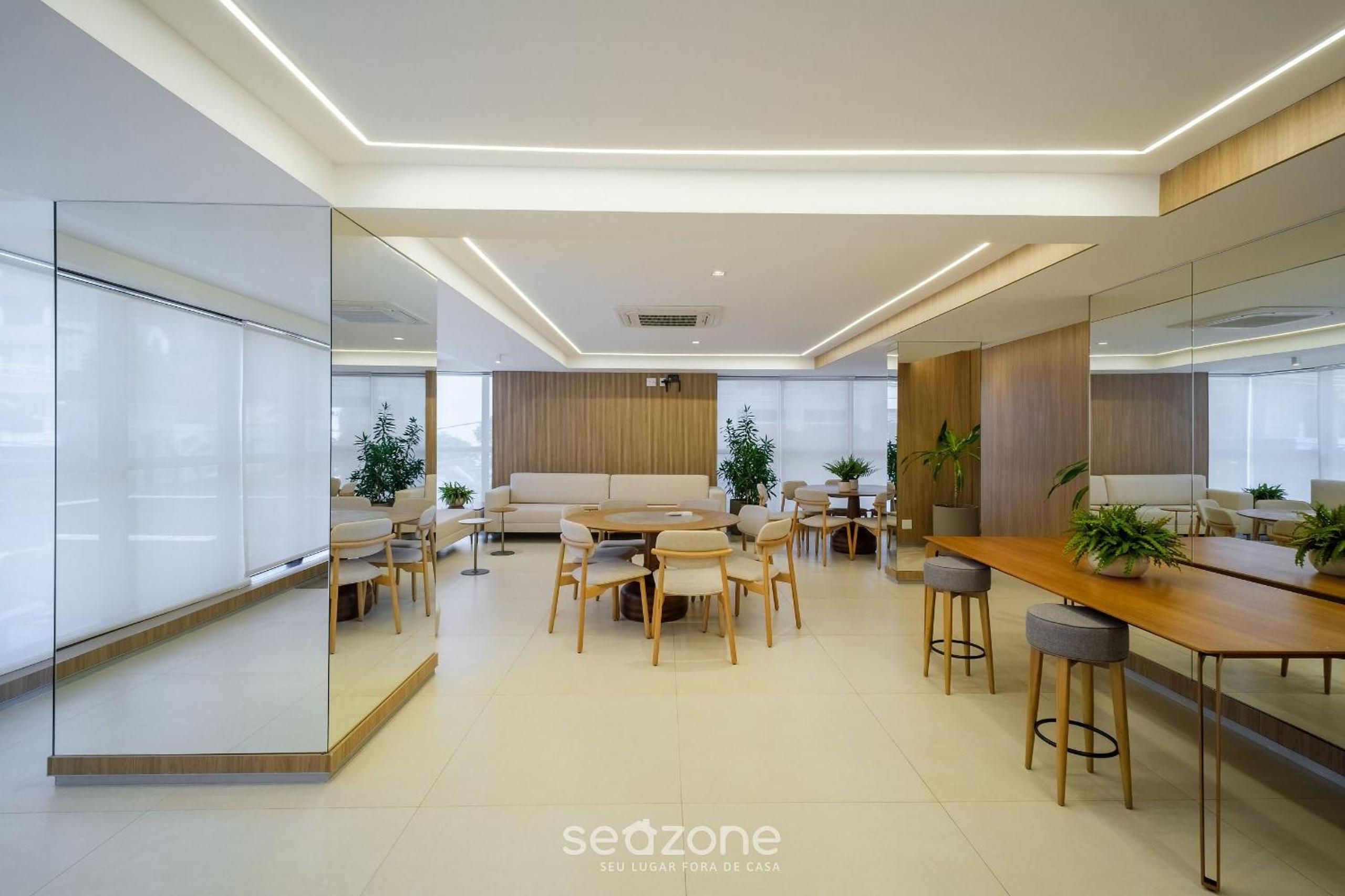 Modern and Fully Equipped Apartments 500m from Barra Beach in Salvador – ZNB