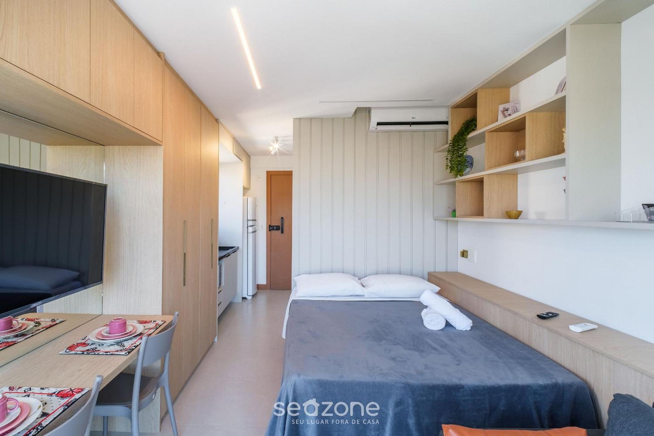 Modern and Fully Equipped Apartments 500m from Barra Beach in Salvador – ZNB