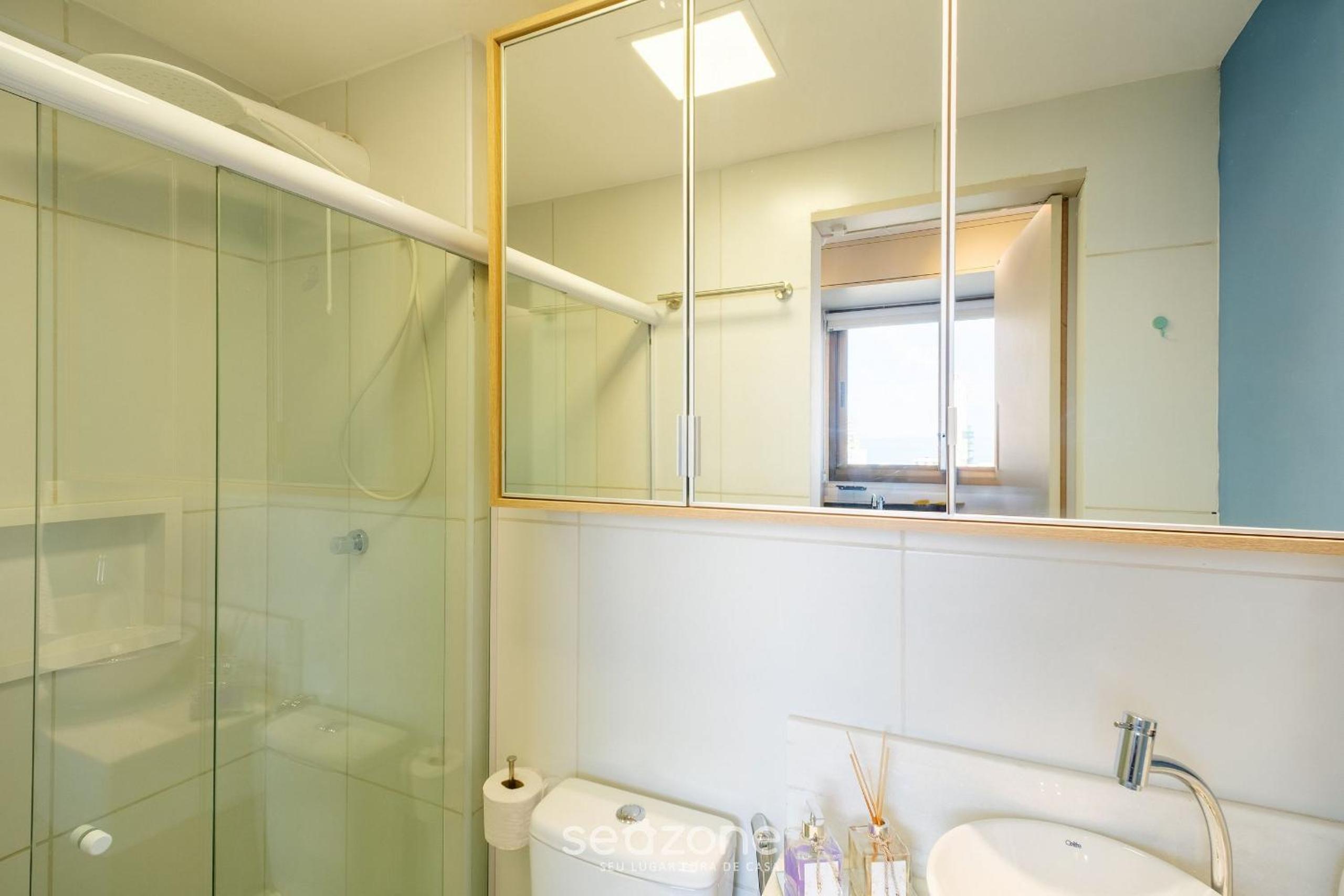 Modern and Fully Equipped Apartments 500m from Barra Beach in Salvador – ZNB